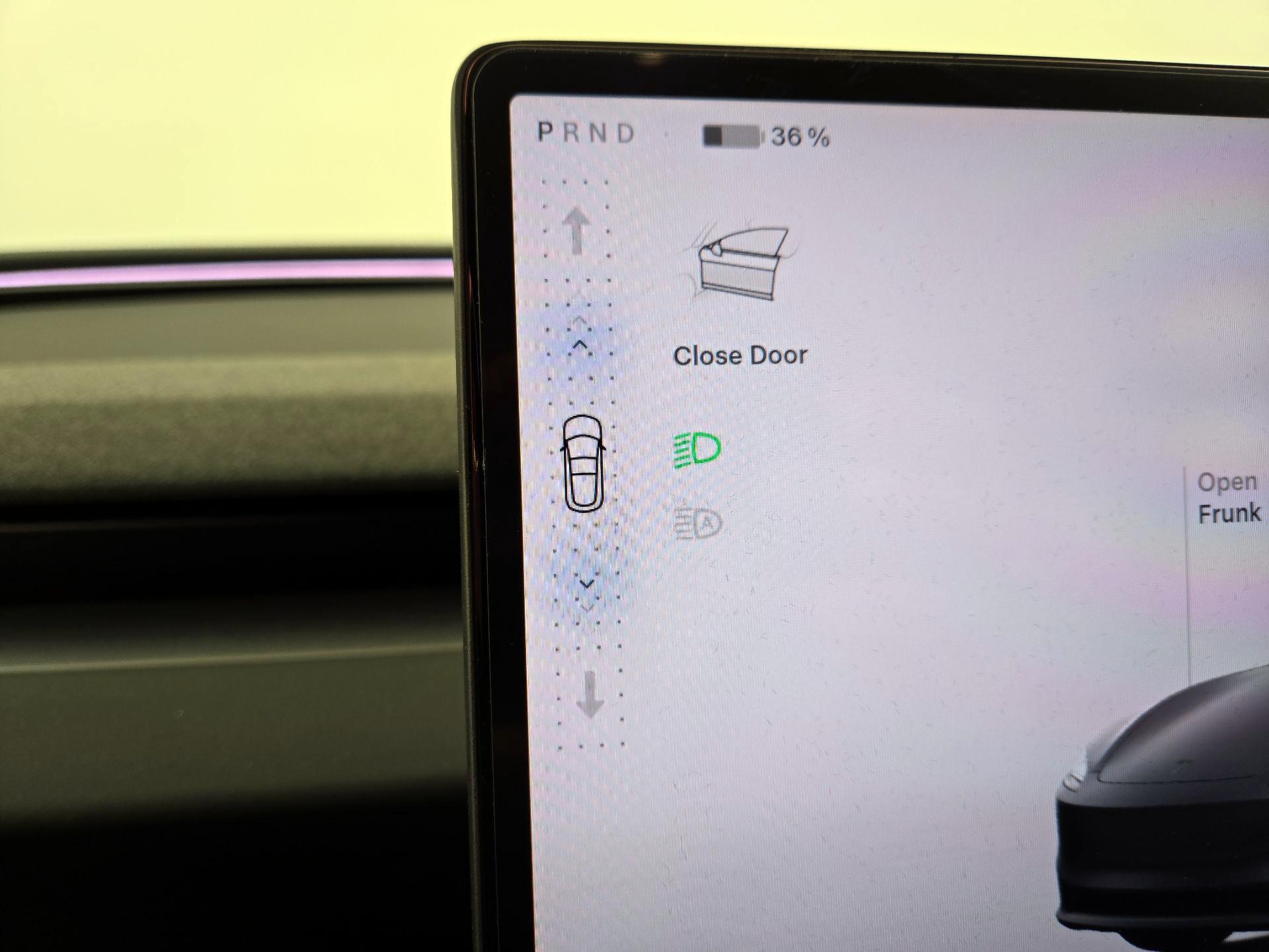 Thumbnail: 2025 Tesla Model 3 - 17