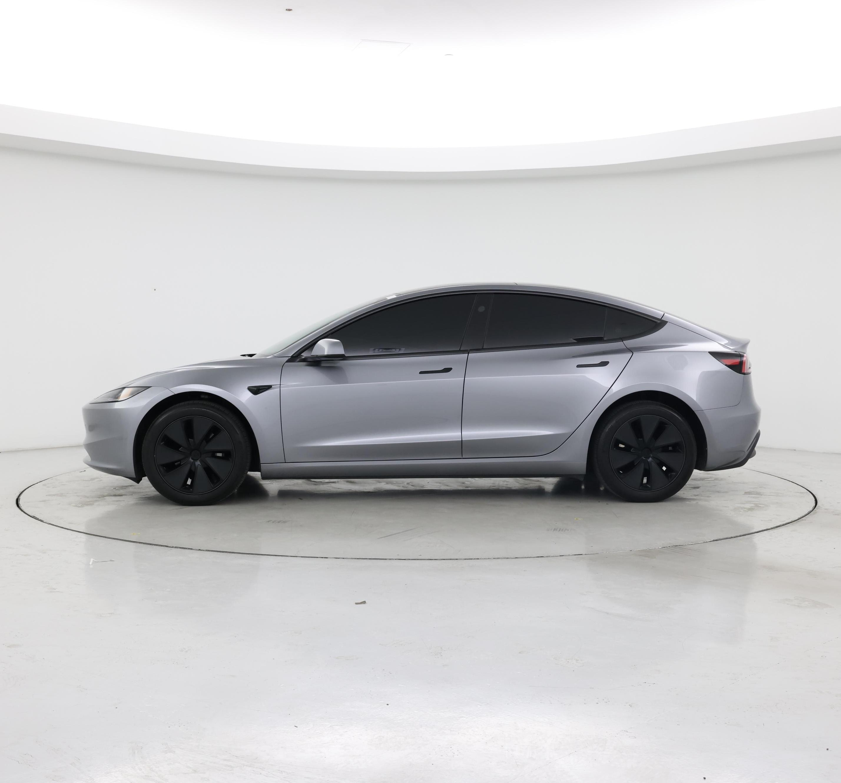 Thumbnail: 2025 Tesla Model 3 - 3