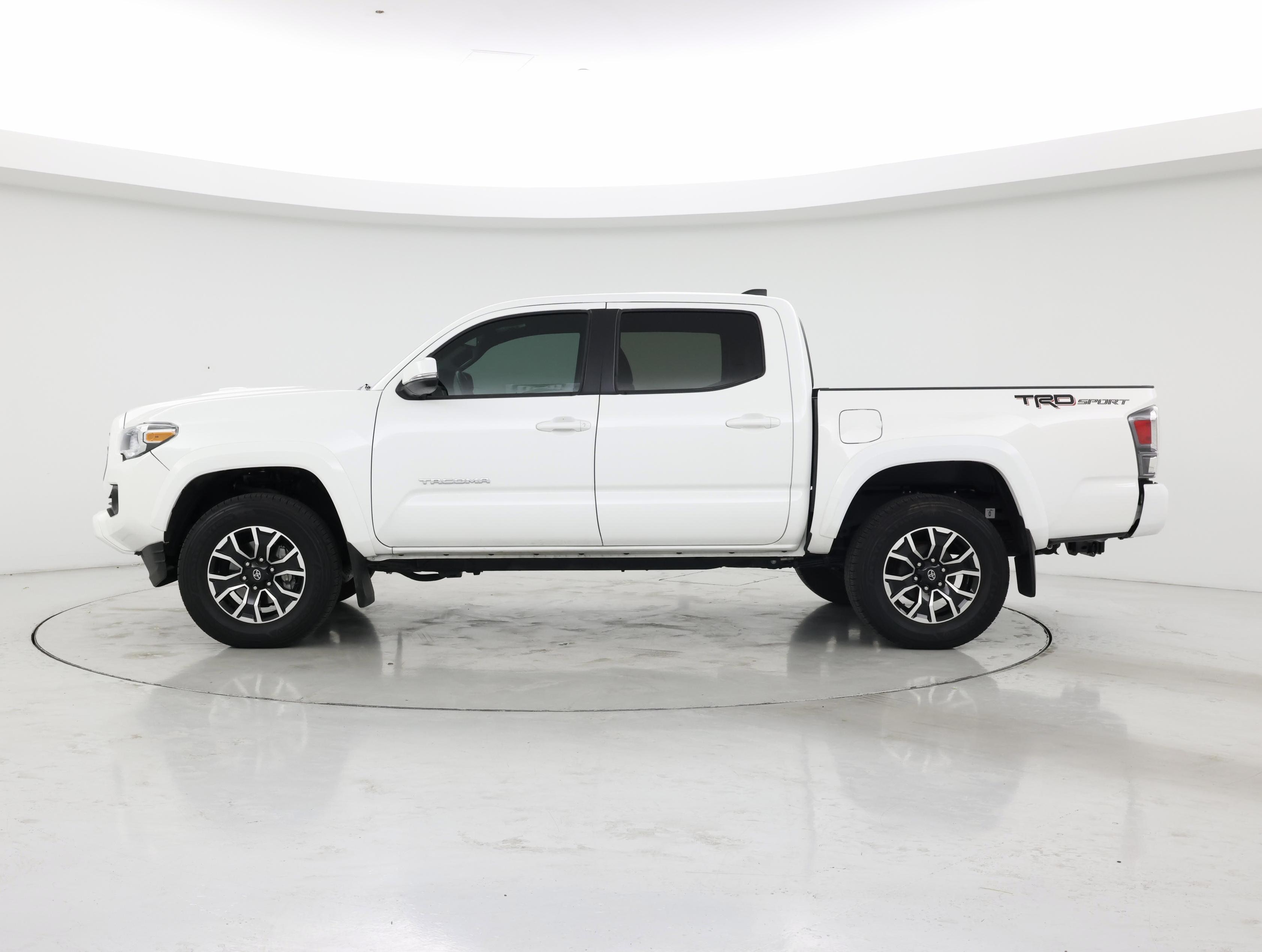 Thumbnail: 2023 Toyota Tacoma - 3