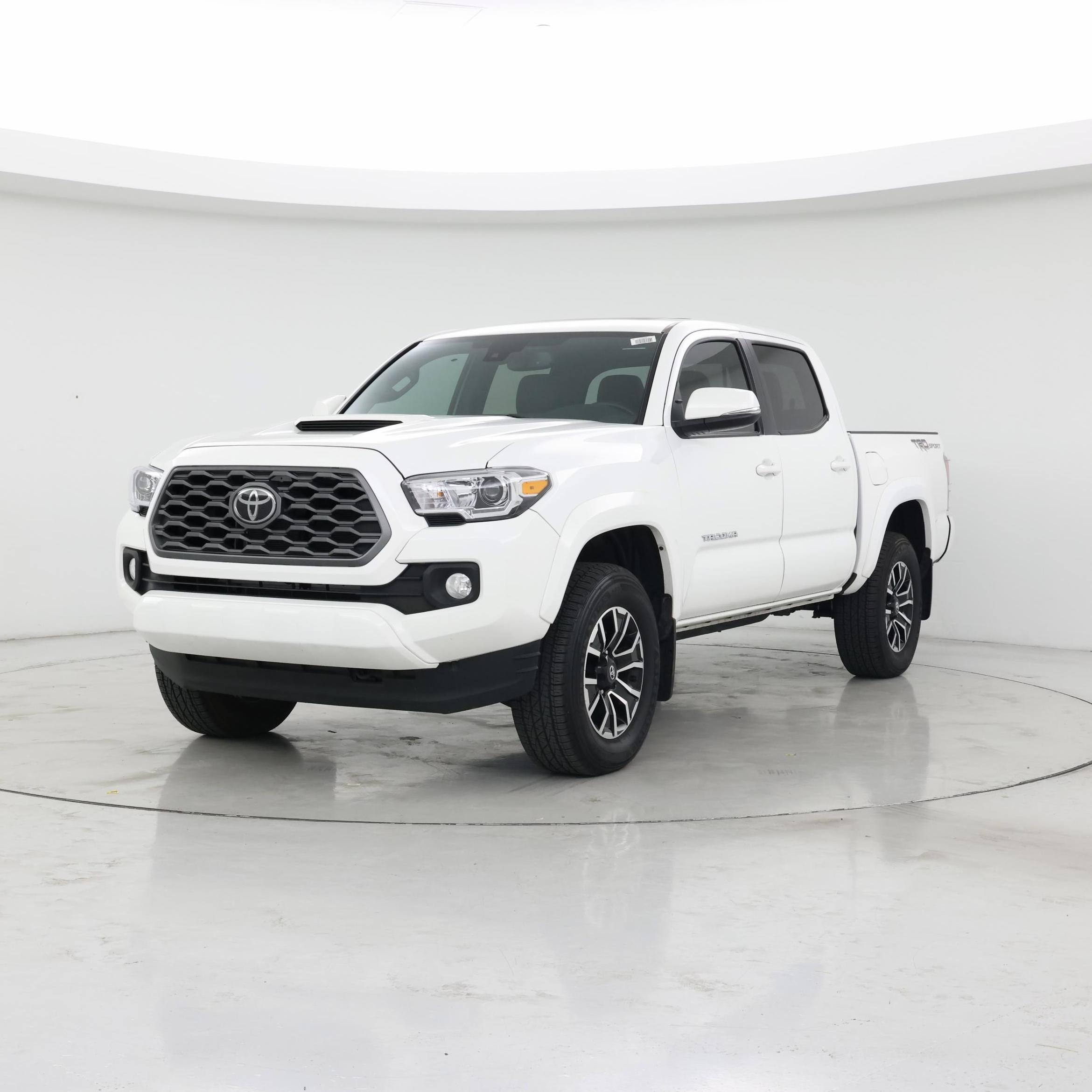Thumbnail: 2023 Toyota Tacoma - 4