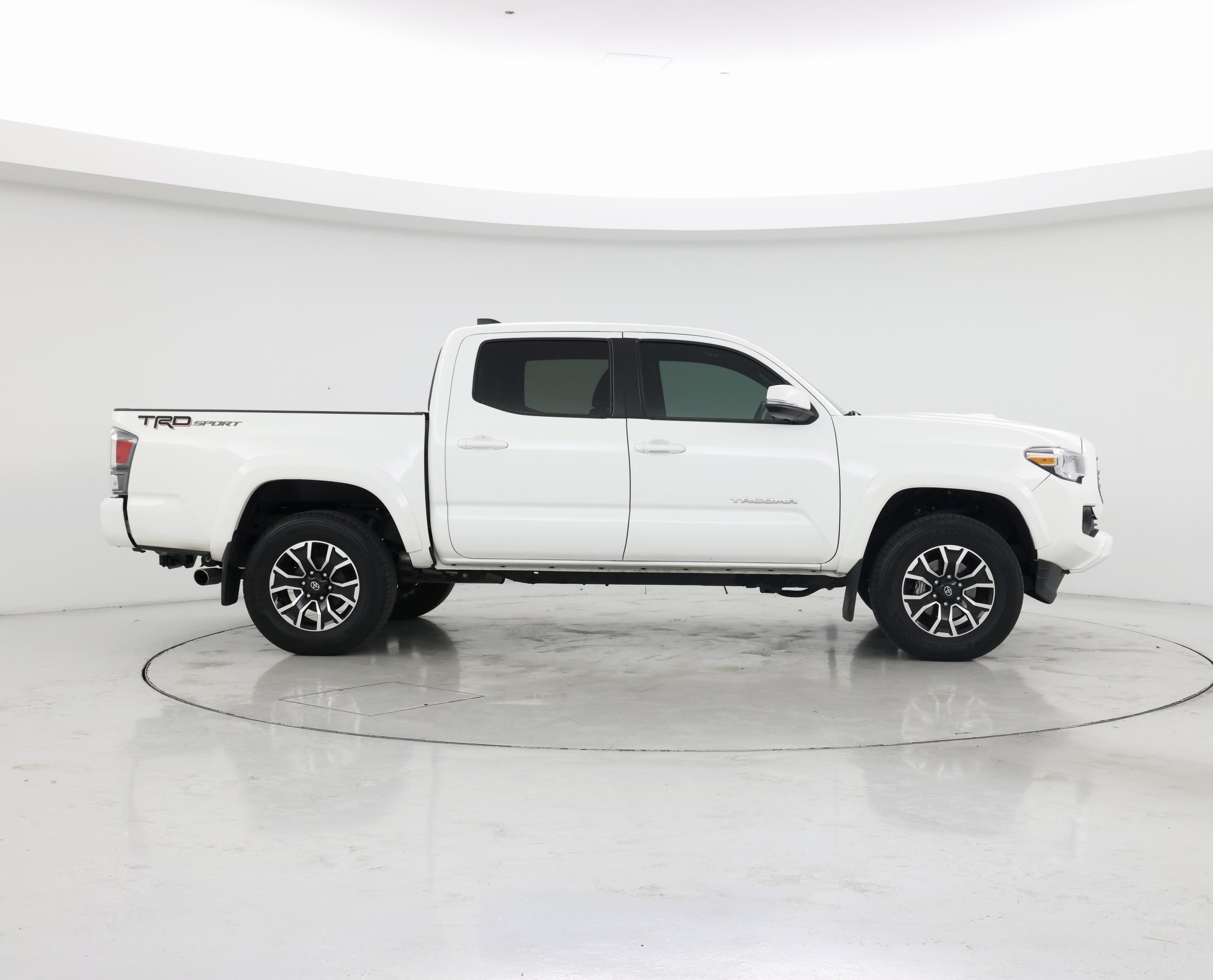 Thumbnail: 2023 Toyota Tacoma - 7