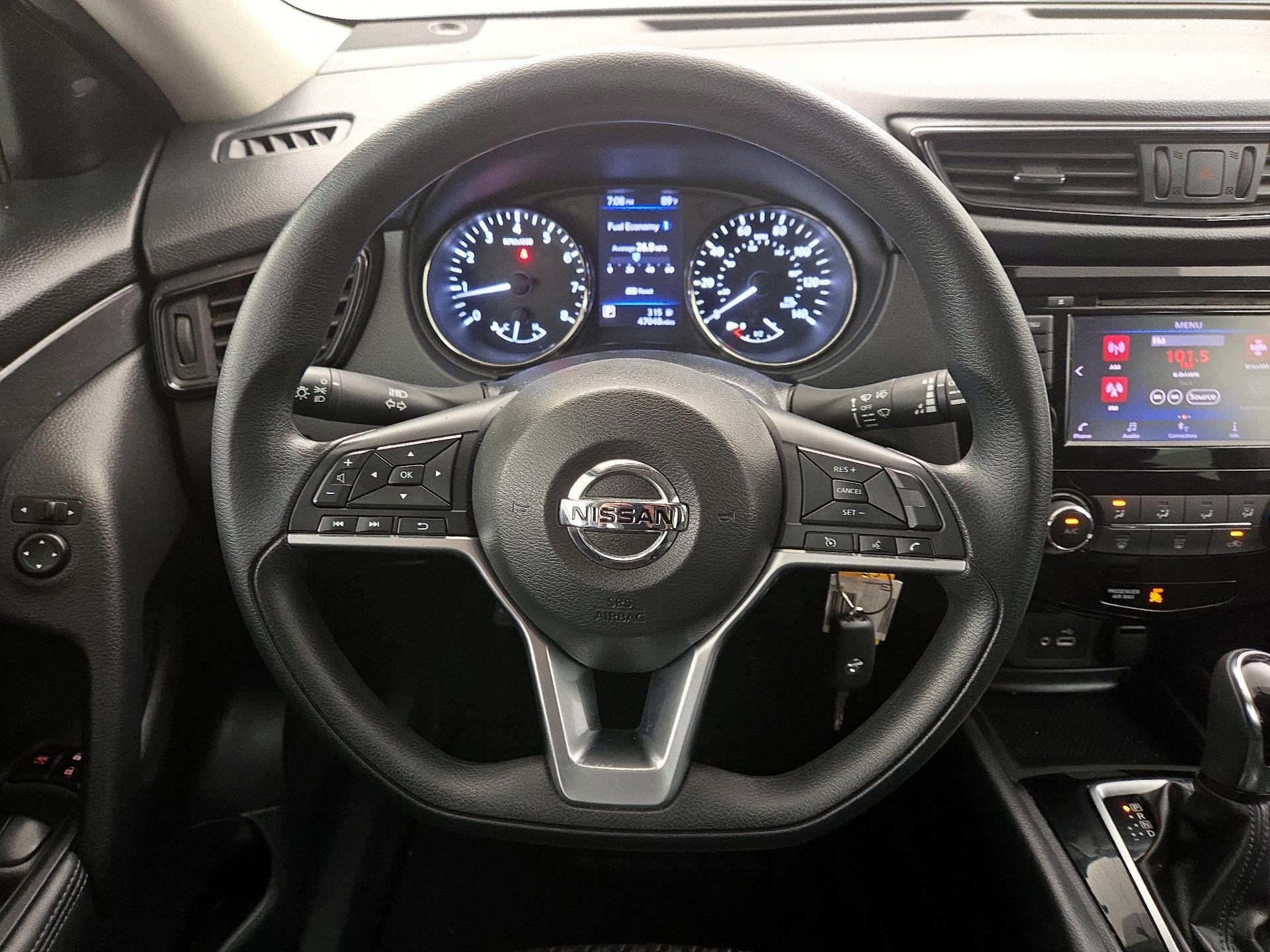 Thumbnail: 2018 Nissan Rogue - 10