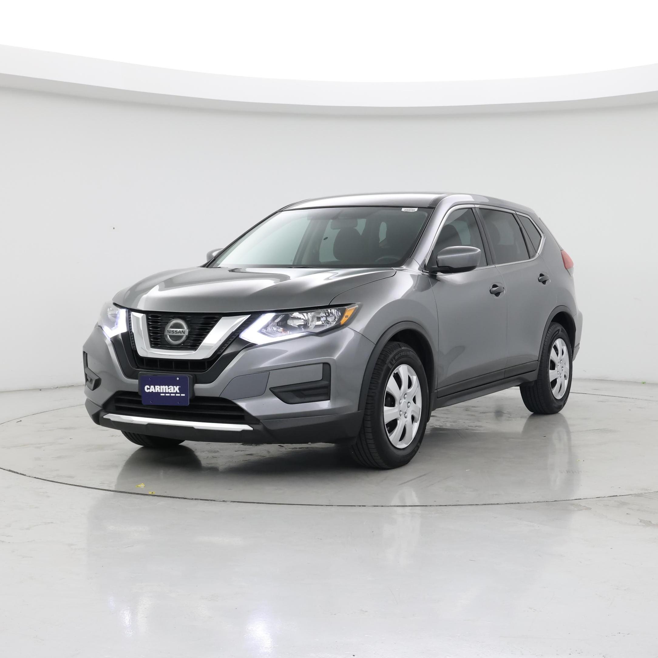 Thumbnail: 2018 Nissan Rogue - 4