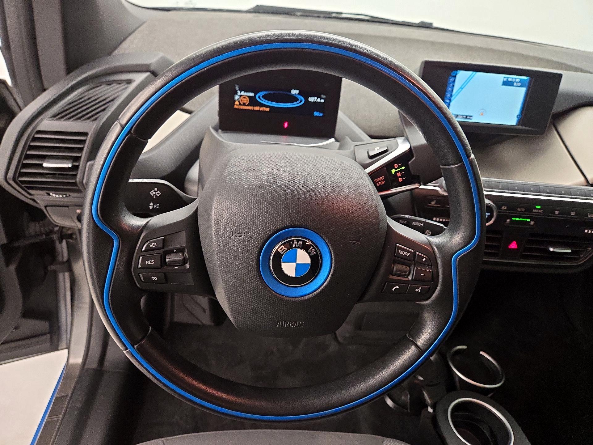 Thumbnail: 2018 BMW i3 - 10