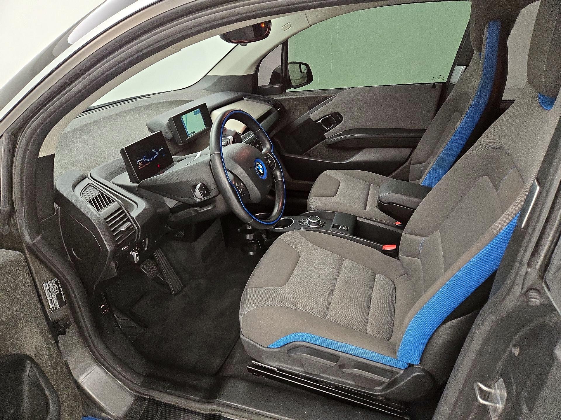 Thumbnail: 2018 BMW i3 - 11