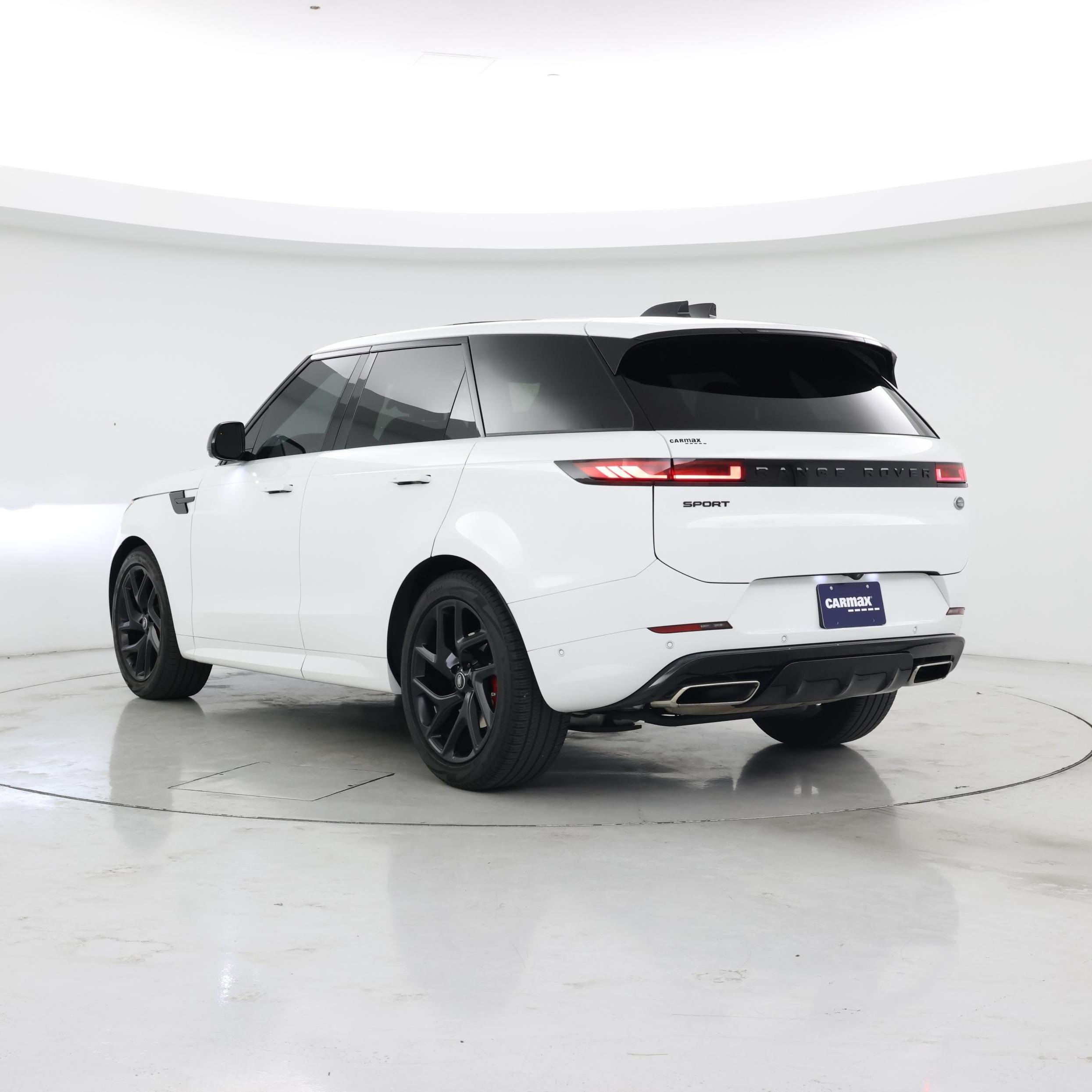 Thumbnail: 2023 Land Rover Range Rover Sport - 2