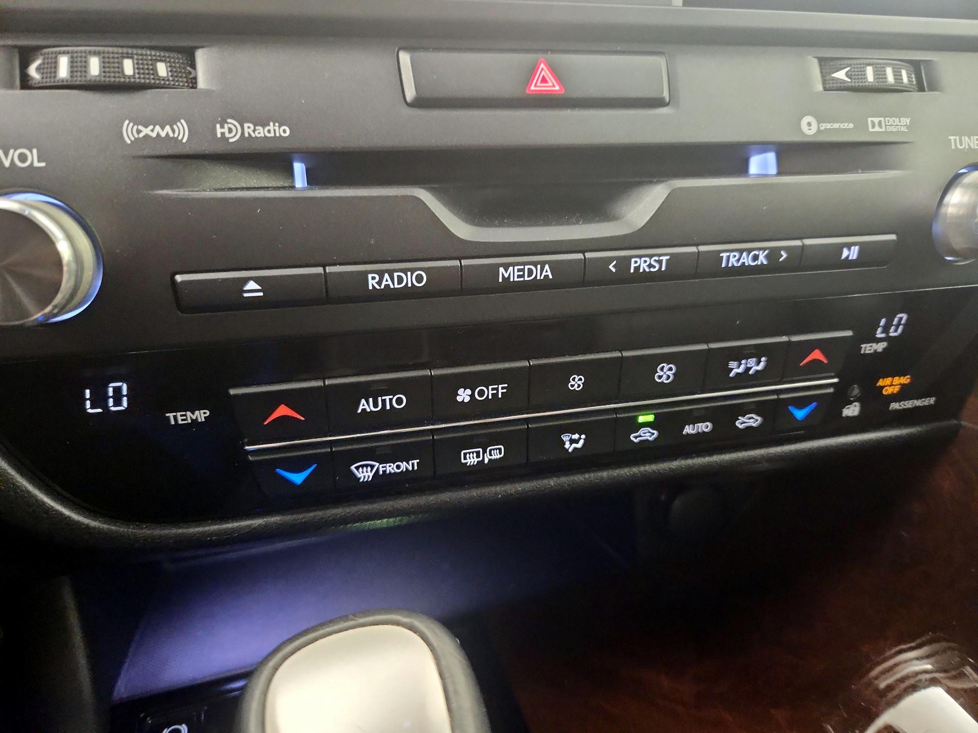 Thumbnail: 2017 Lexus RX - 16