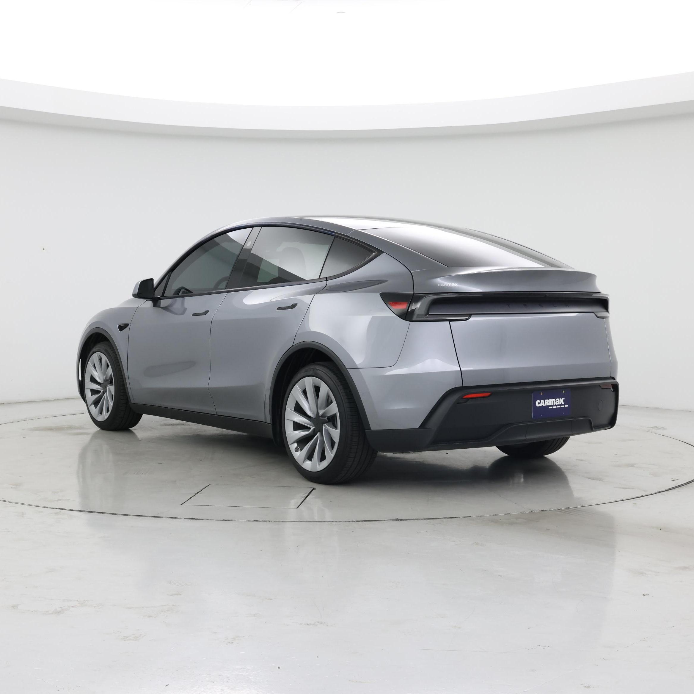 Thumbnail: 2026 Tesla Model Y - 2