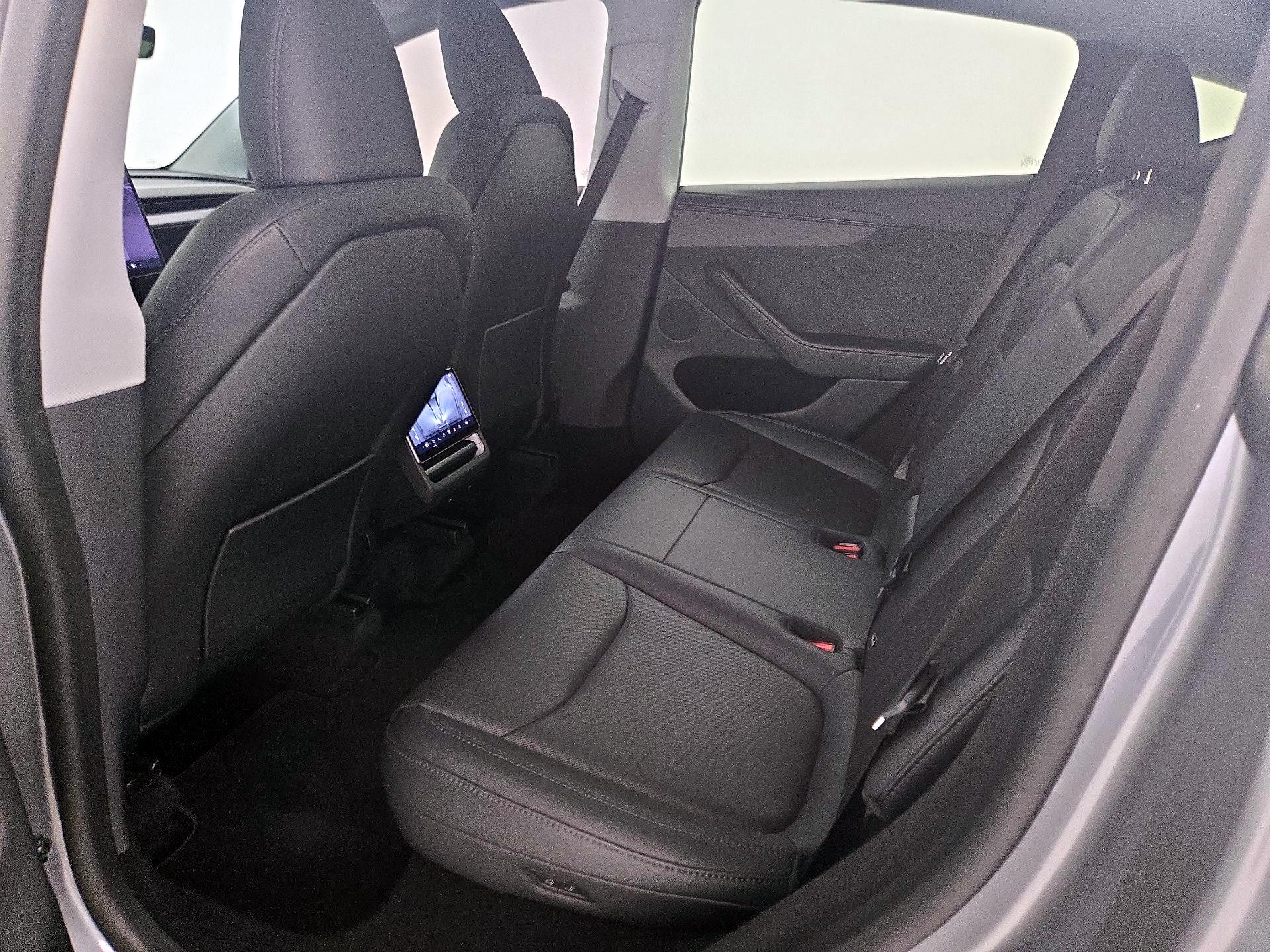 Thumbnail: 2026 Tesla Model Y - 19