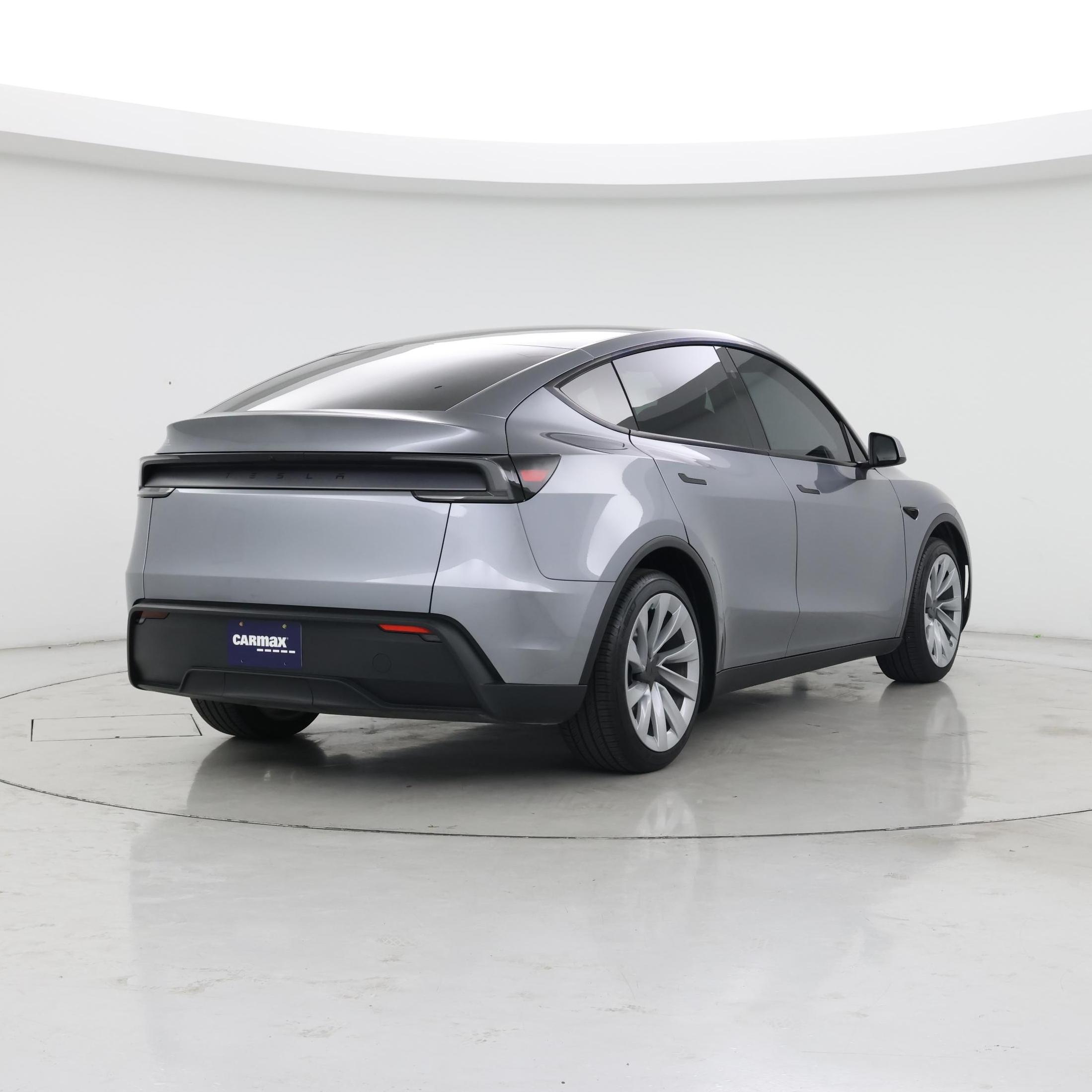 Thumbnail: 2026 Tesla Model Y - 8