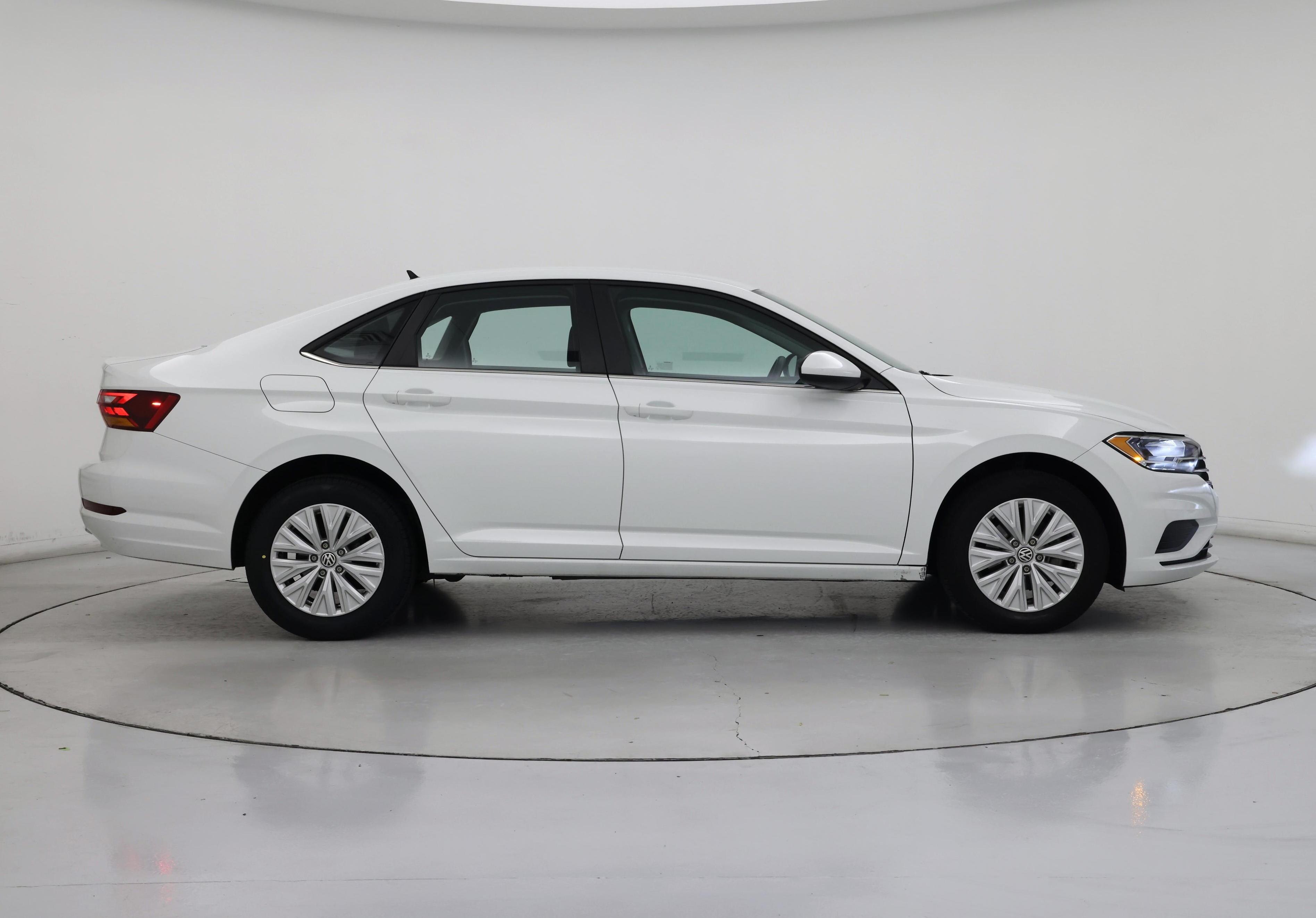 Thumbnail: 2019 Volkswagen Jetta - 7
