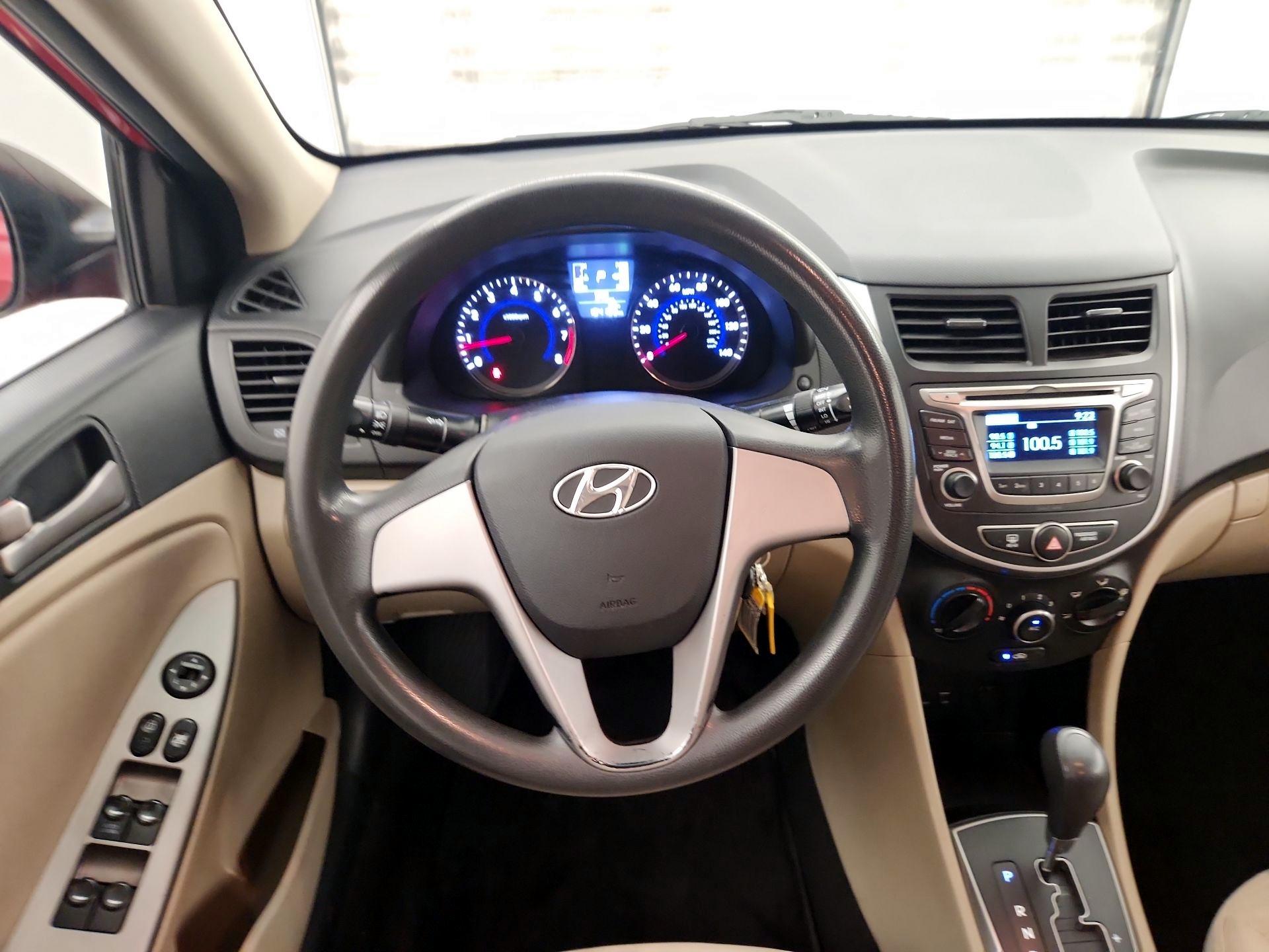 Thumbnail: 2016 Hyundai Accent - 10
