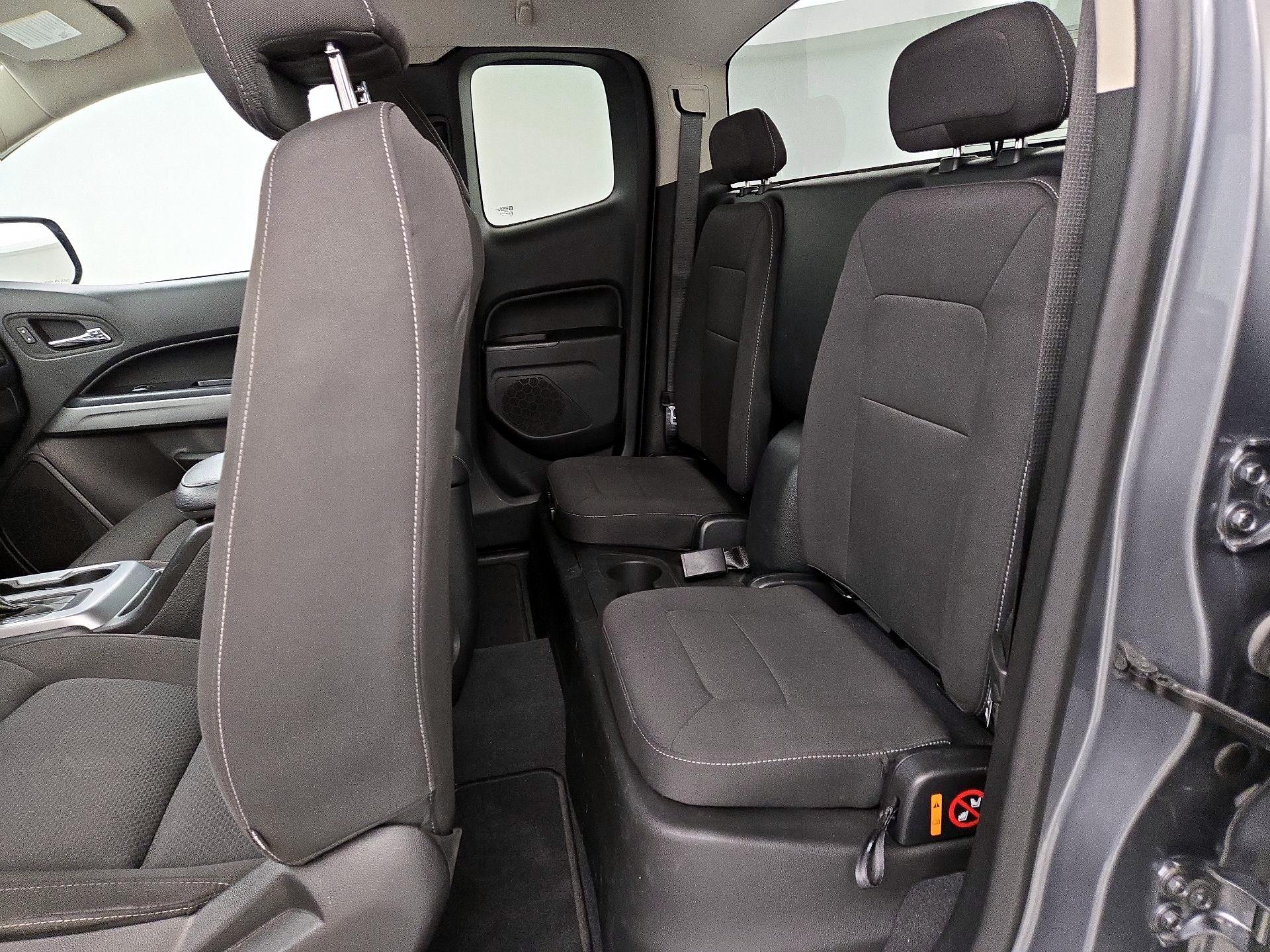 Thumbnail: 2022 Chevrolet Colorado - 19