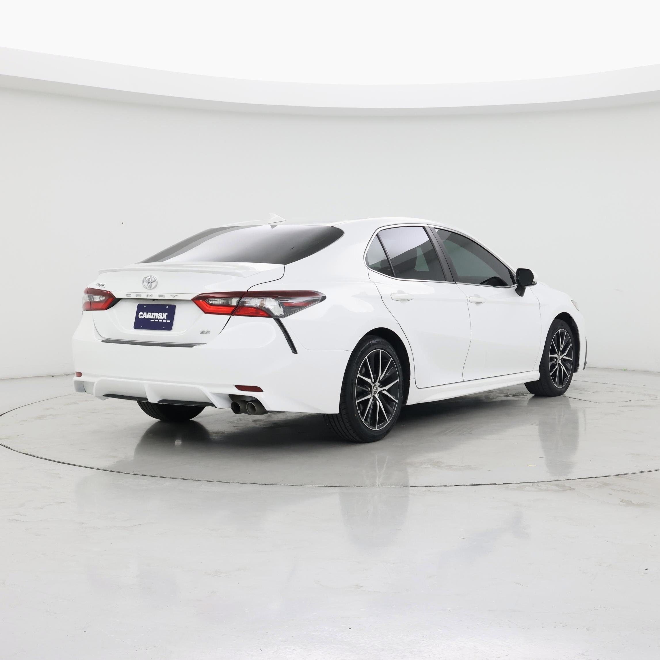 Thumbnail: 2023 Toyota Camry - 8