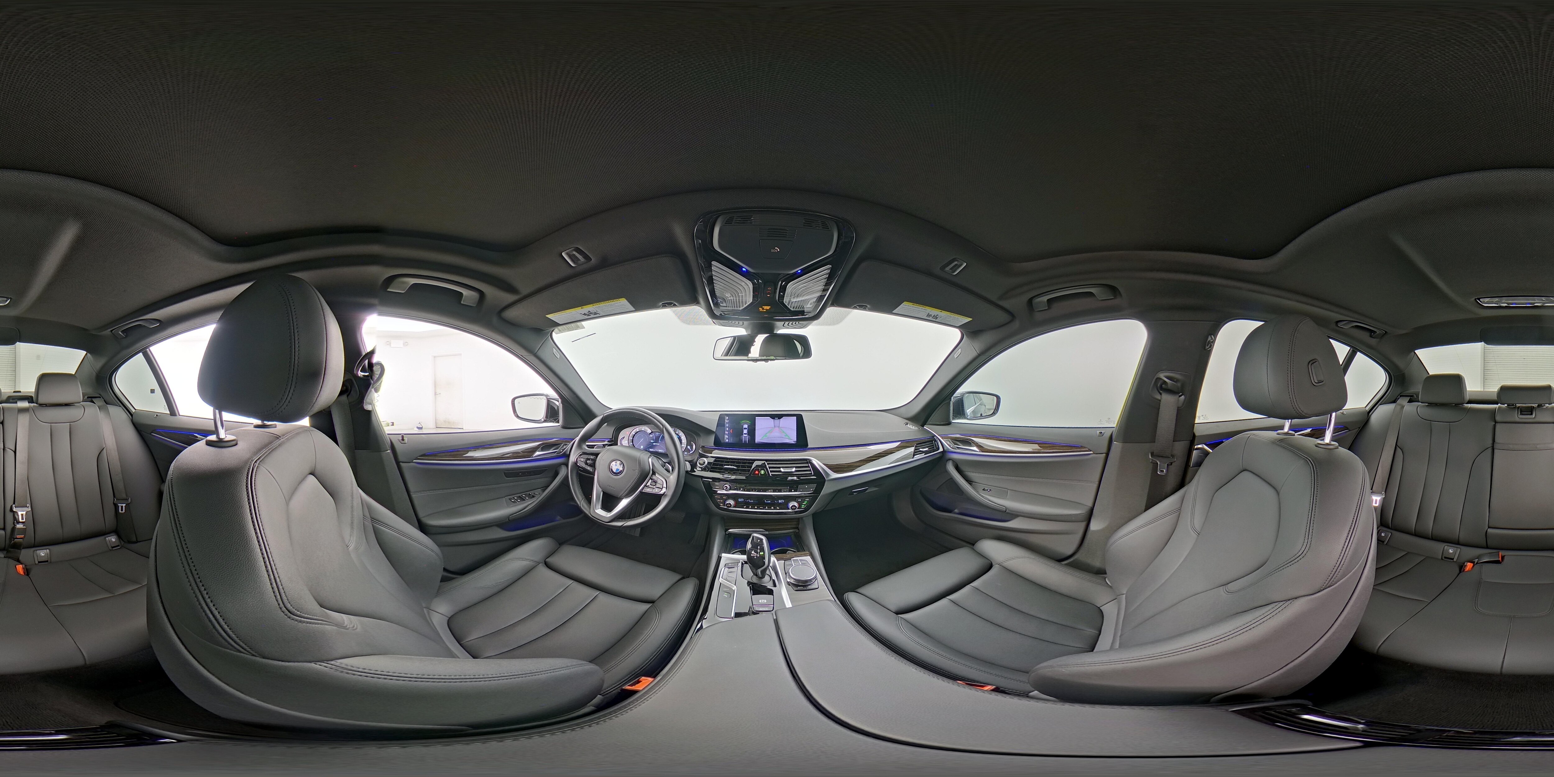 2019 BMW 5 Series 530e - Photo 26