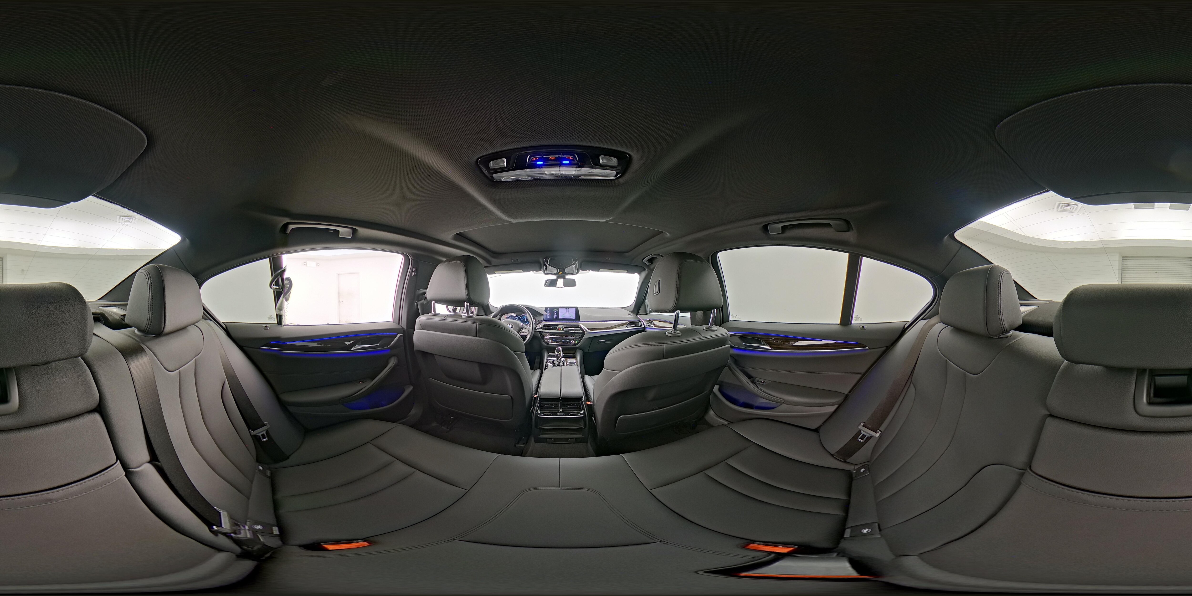 2019 BMW 5 Series 530e - Photo 27