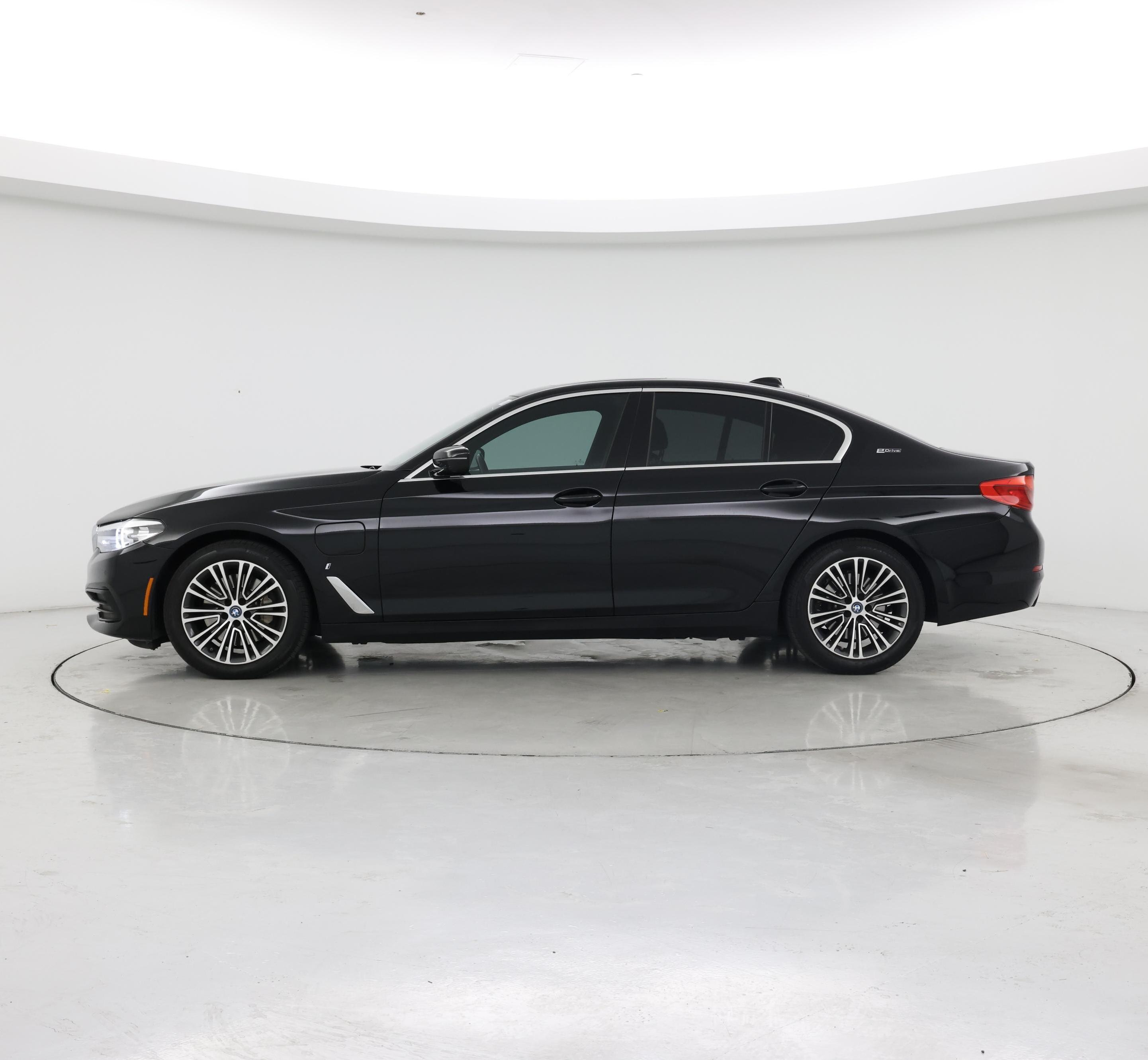 Thumbnail: 2019 BMW 5 Series - 3
