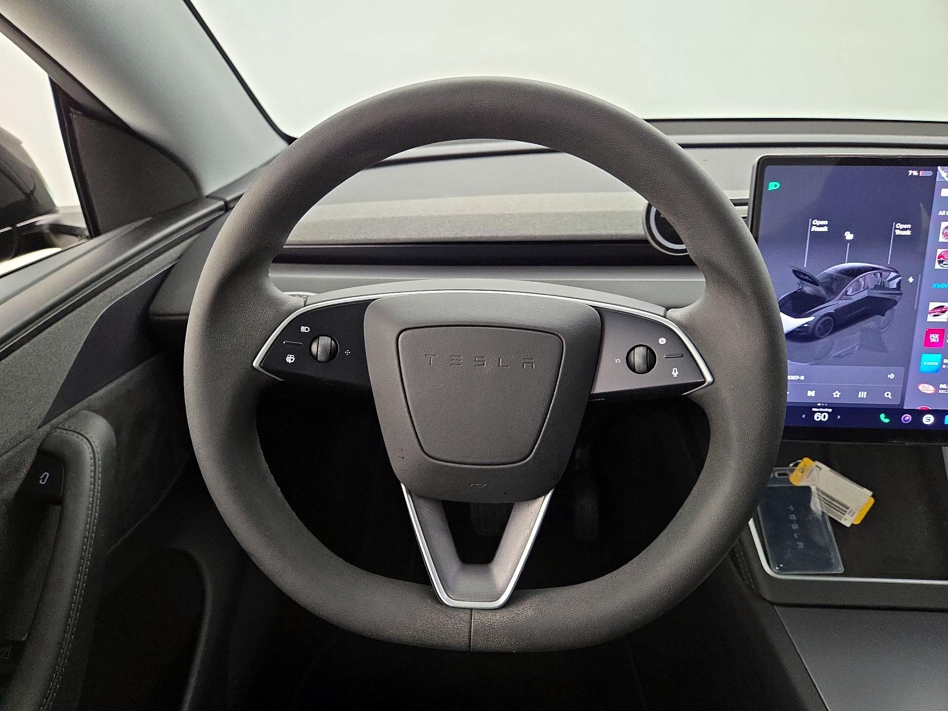 Thumbnail: 2026 Tesla Model Y - 10