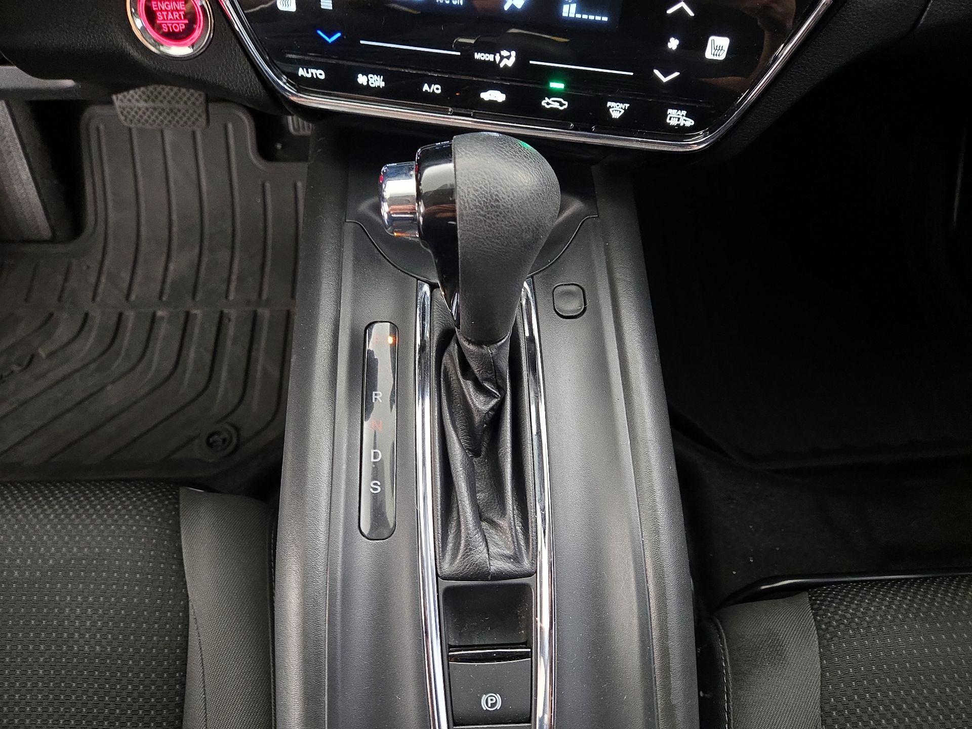 Thumbnail: 2022 Honda HR-V - 17