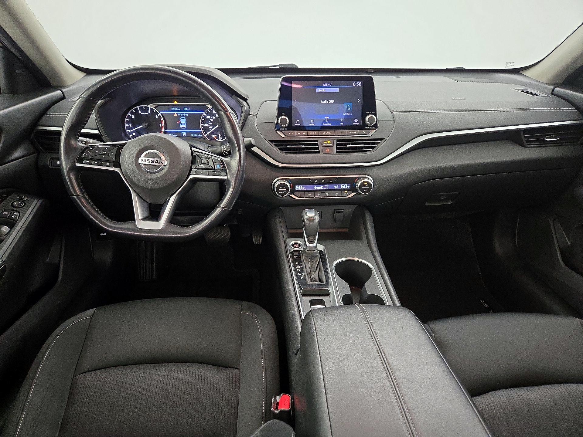 Thumbnail: 2019 Nissan Altima - 9