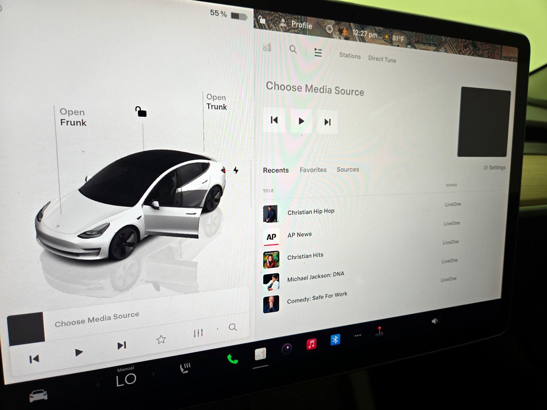 Thumbnail: 2022 Tesla Model 3 - 15