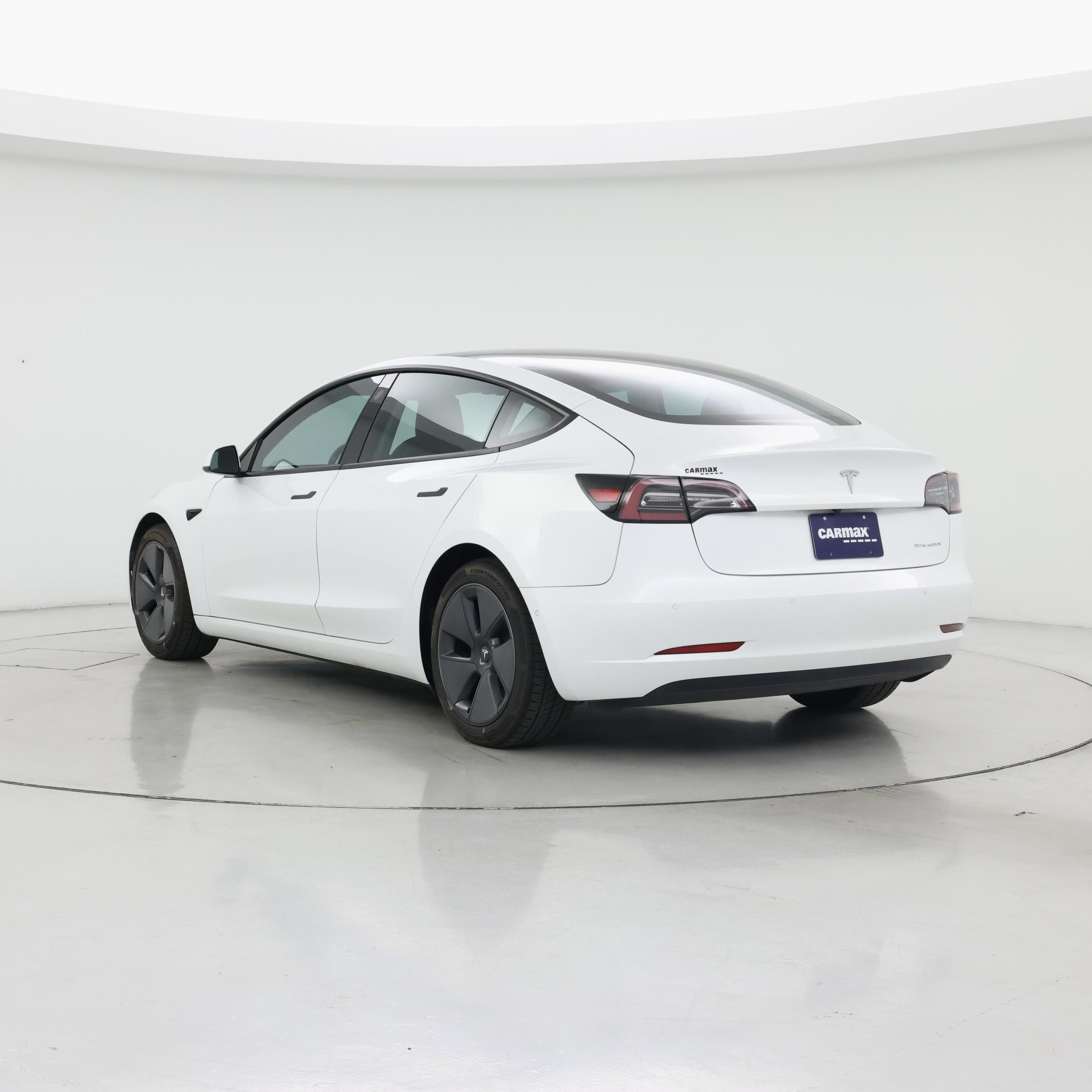Thumbnail: 2022 Tesla Model 3 - 2