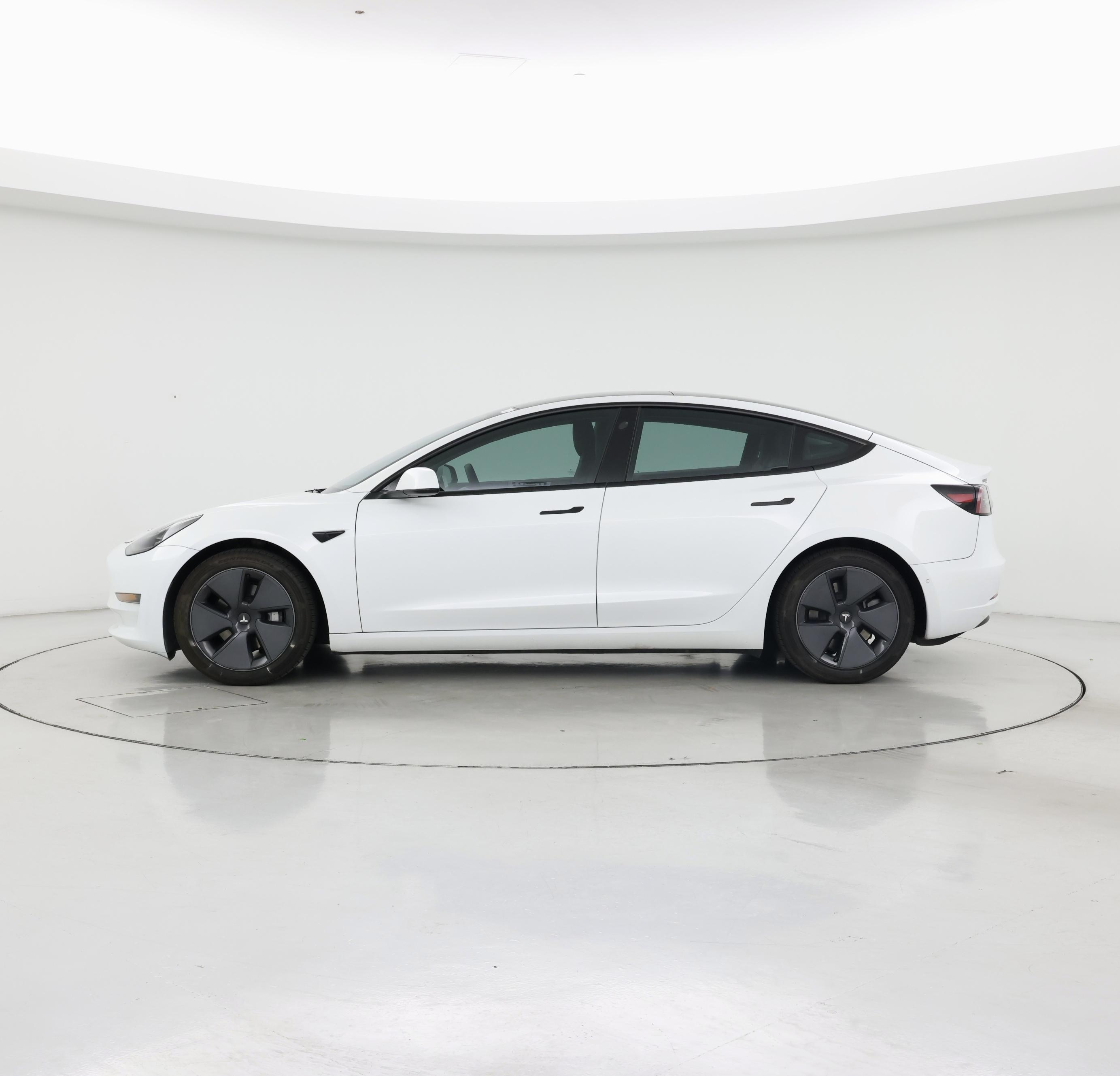 Thumbnail: 2022 Tesla Model 3 - 3