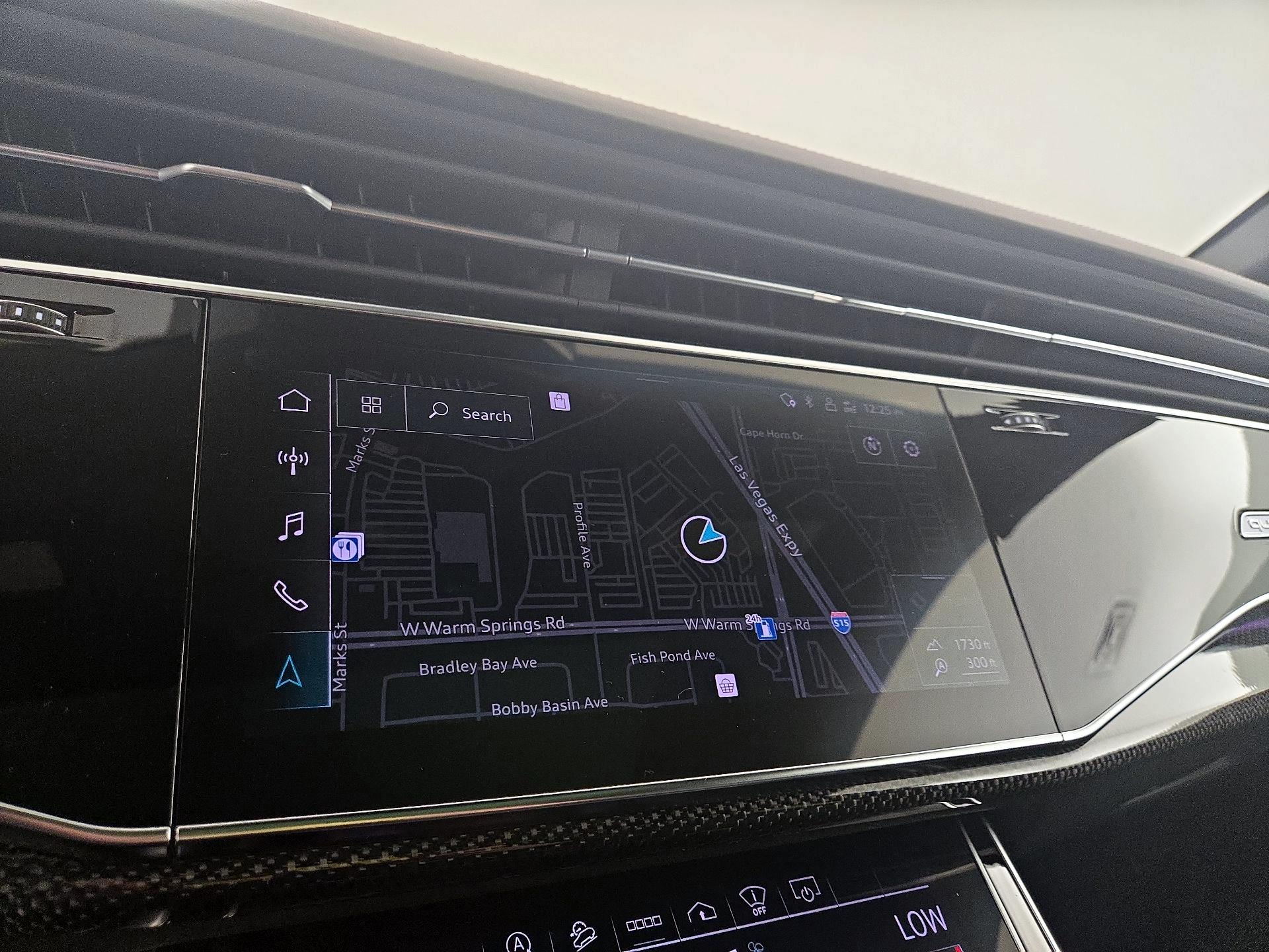 Thumbnail: 2021 Audi SQ8 - 14