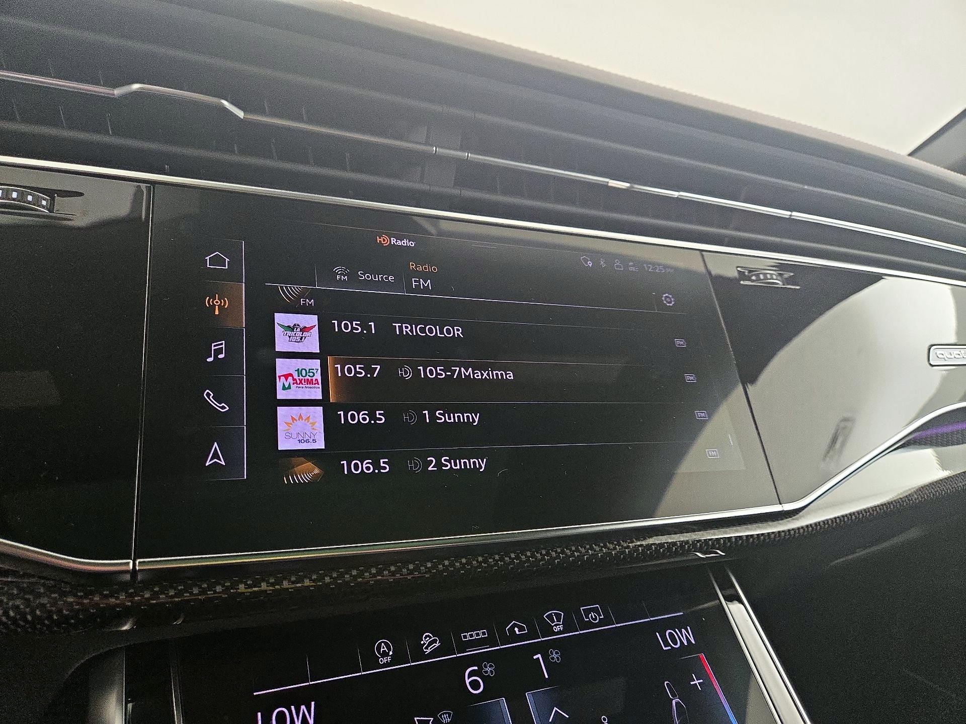 Thumbnail: 2021 Audi SQ8 - 16