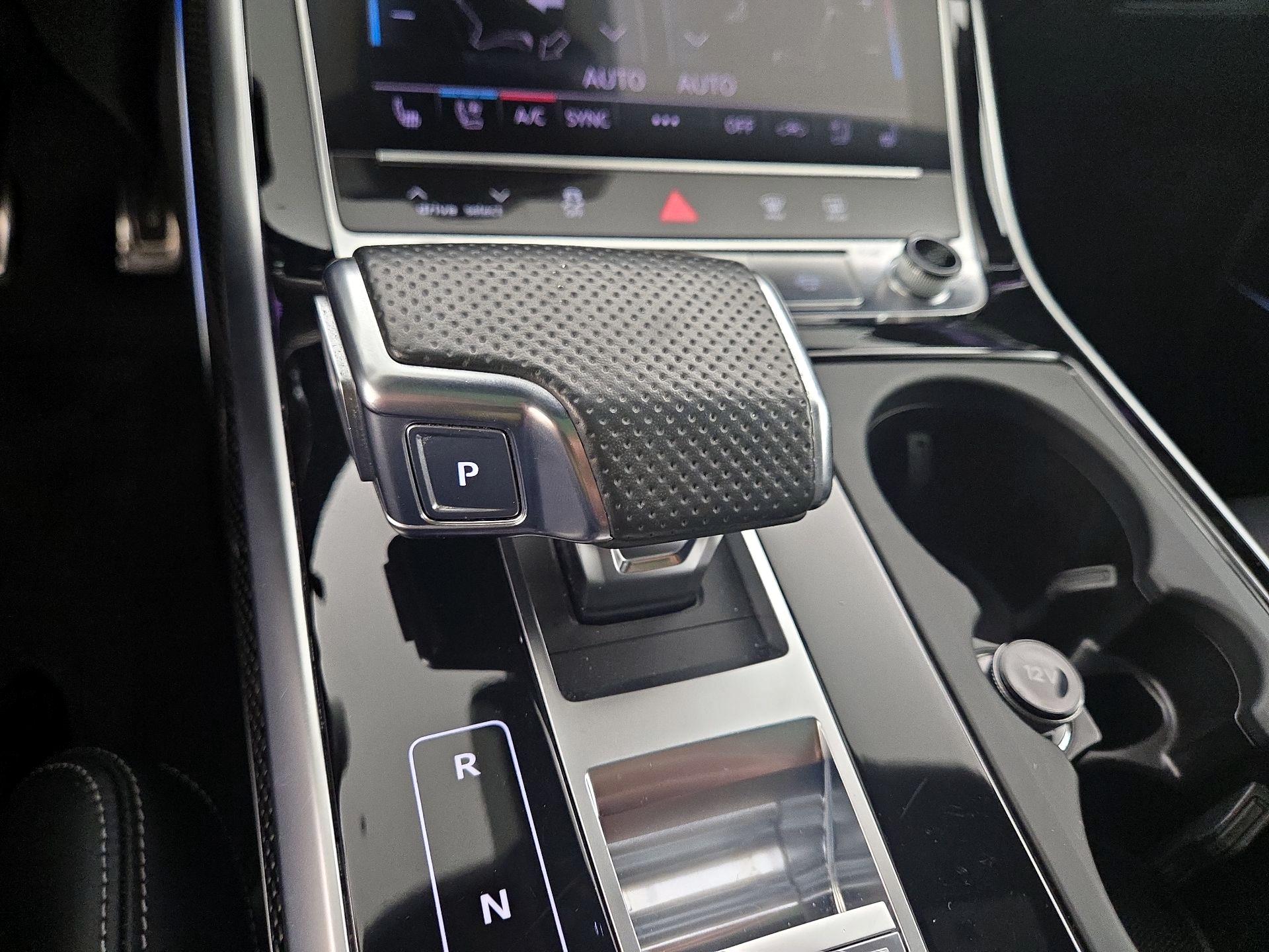 Thumbnail: 2021 Audi SQ8 - 18