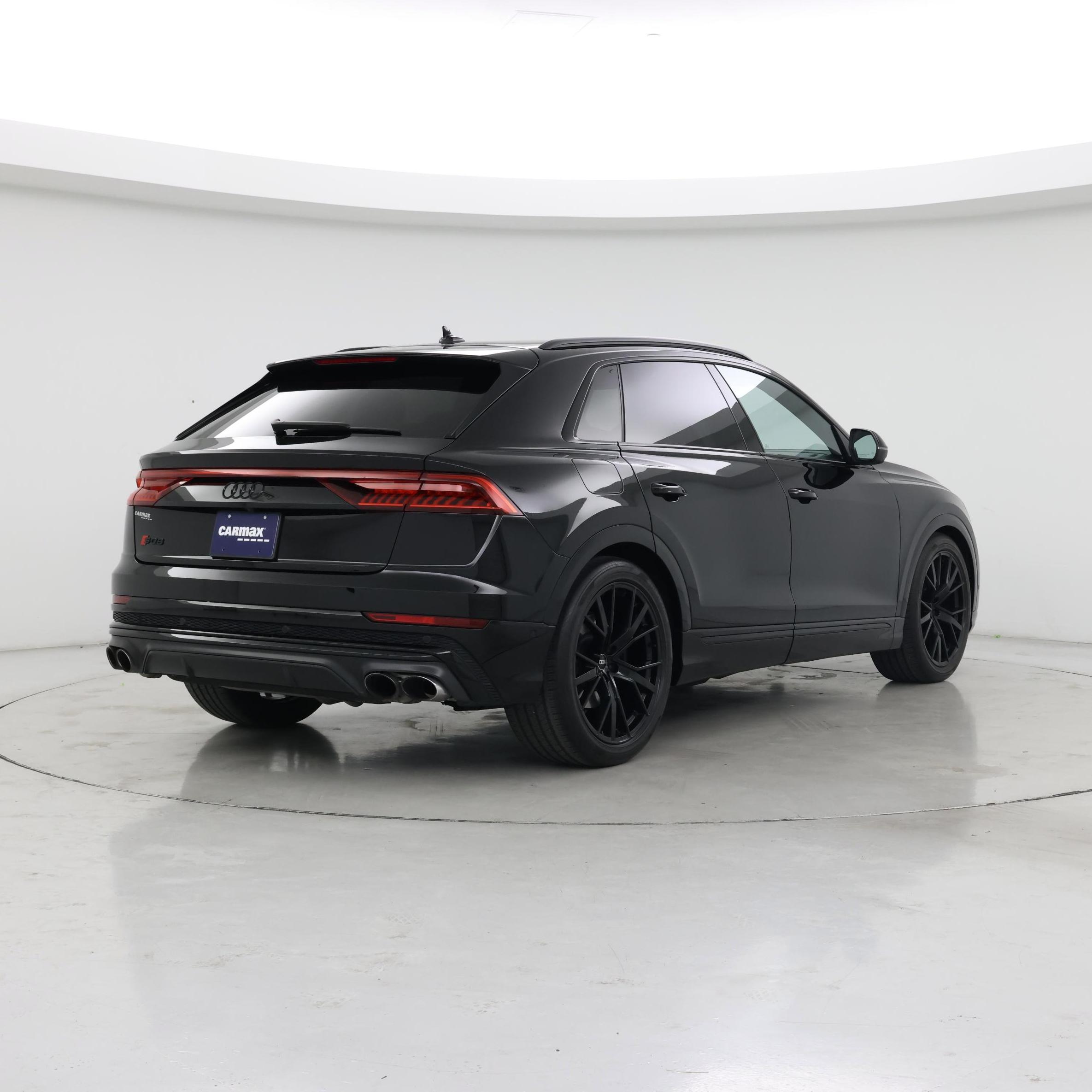 Thumbnail: 2021 Audi SQ8 - 8