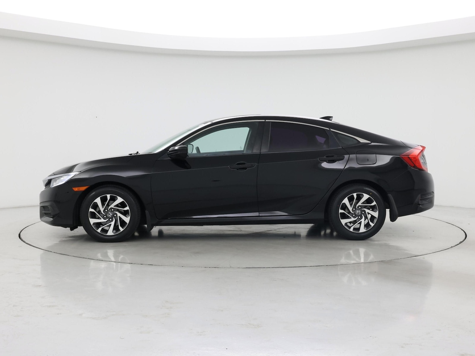 2018 Honda Civic EX - Photo 4