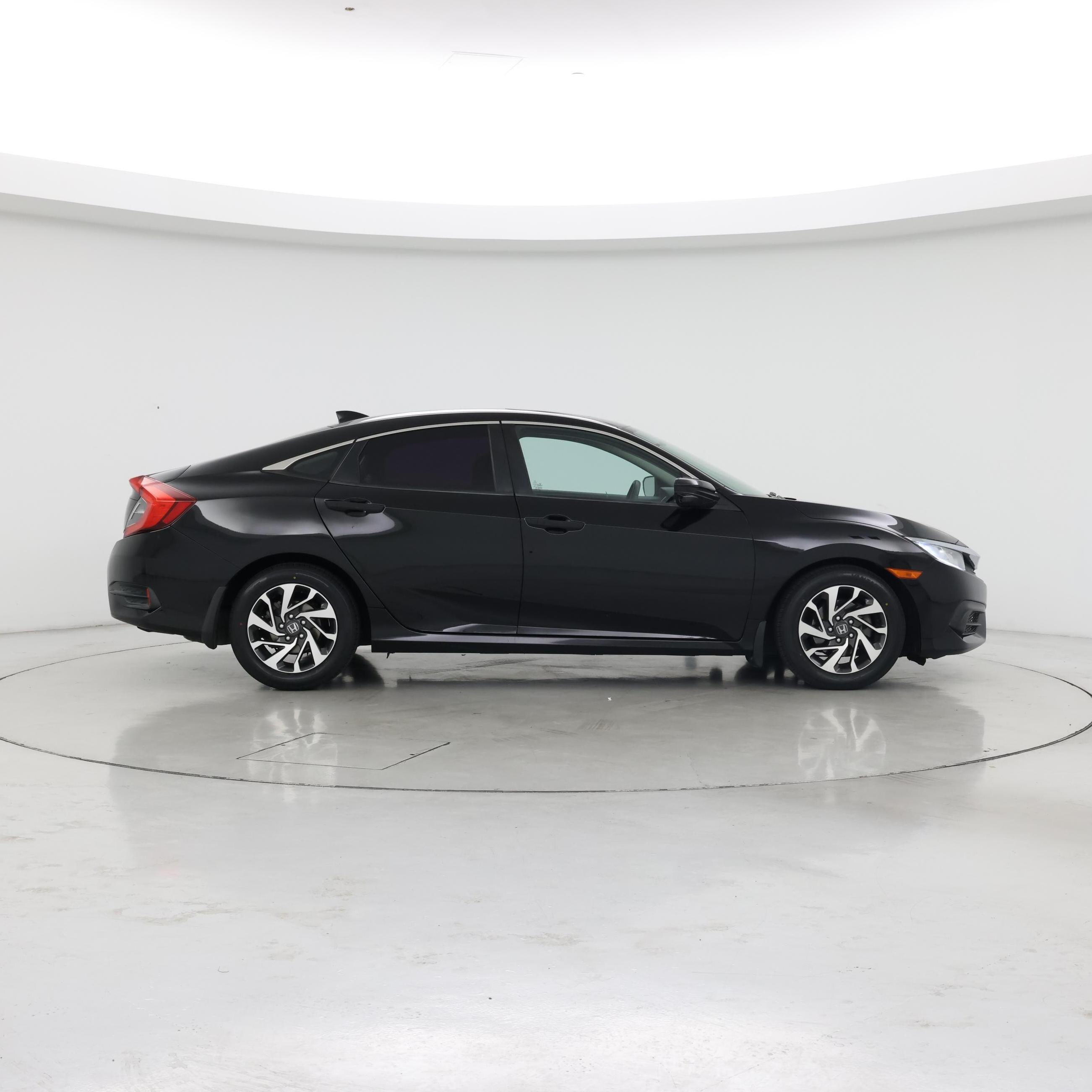 Thumbnail: 2018 Honda Civic - 7