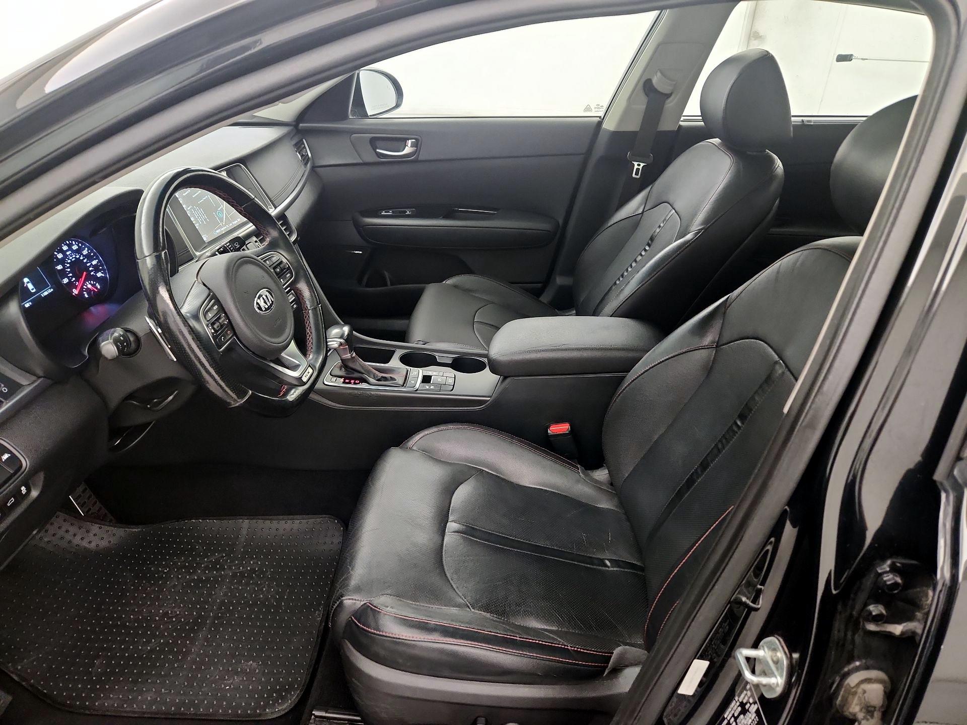 Thumbnail: 2016 Kia Optima - 11