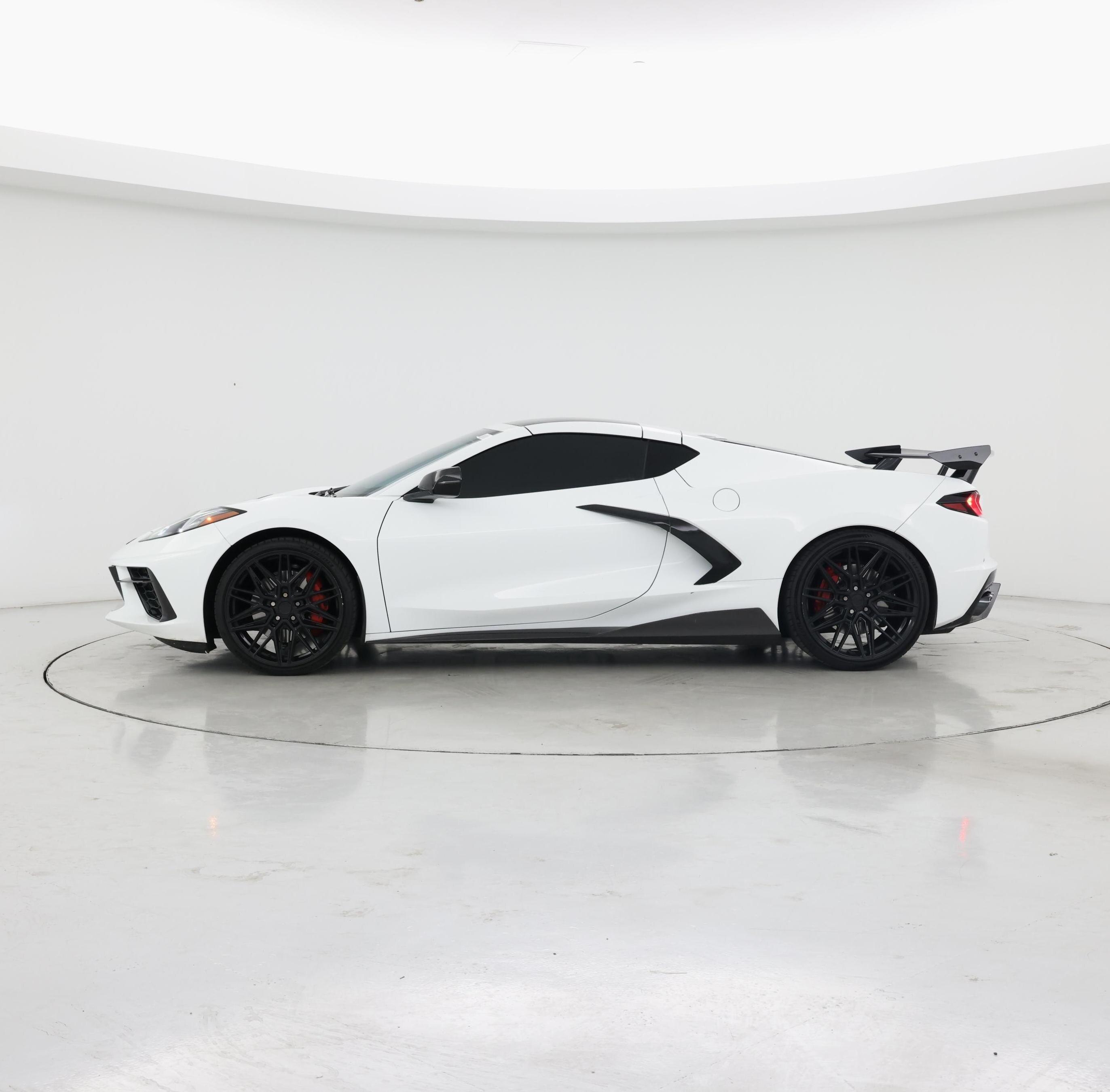 Thumbnail: 2020 Chevrolet Corvette - 3