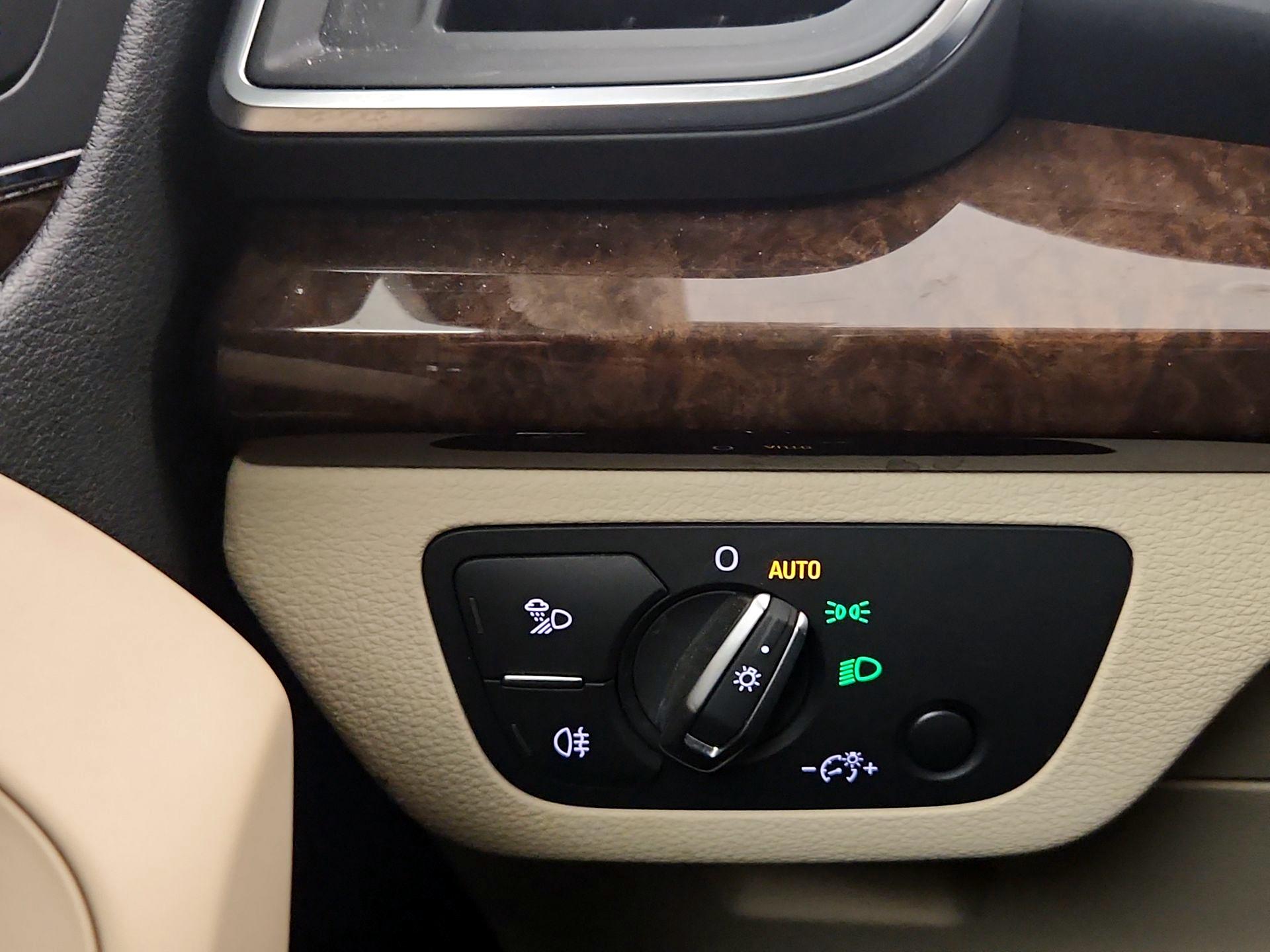 Thumbnail: 2019 Audi Q5 - 13