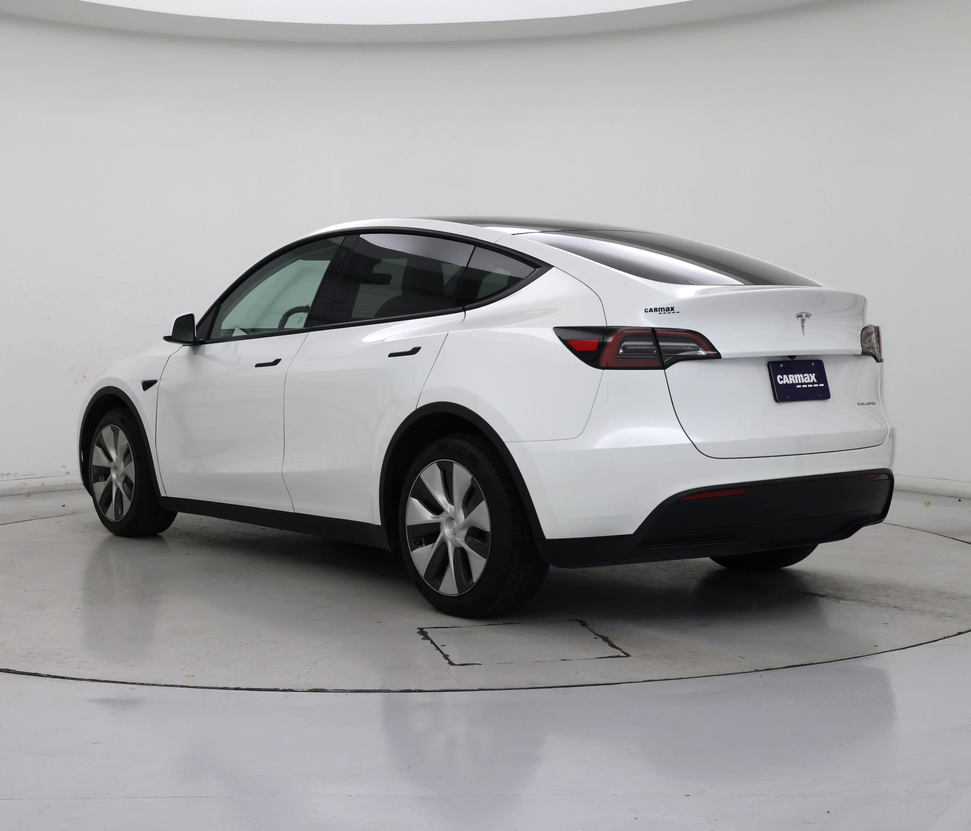 Thumbnail: 2023 Tesla Model Y - 2