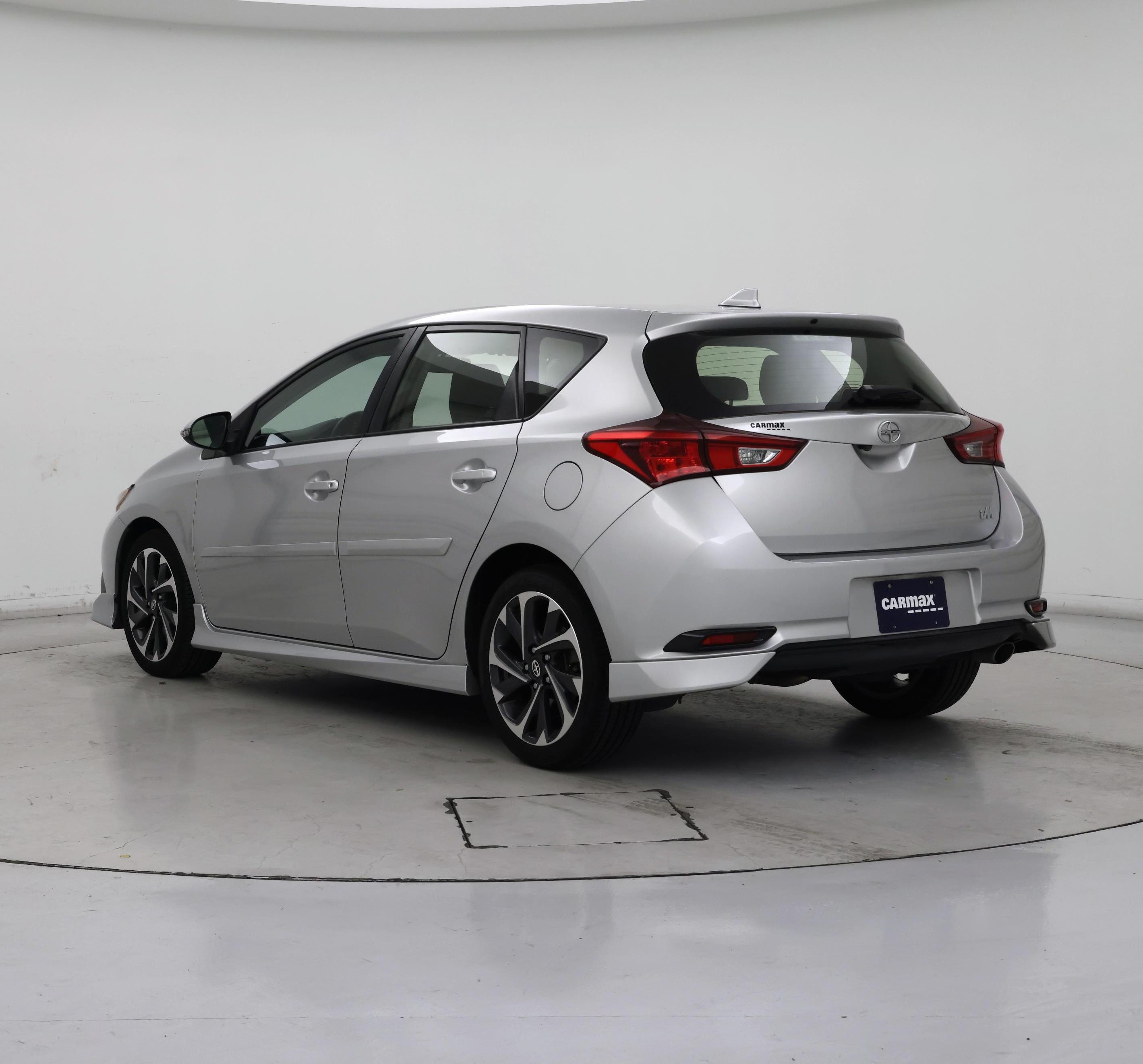 Thumbnail: 2016 Scion iM - 2