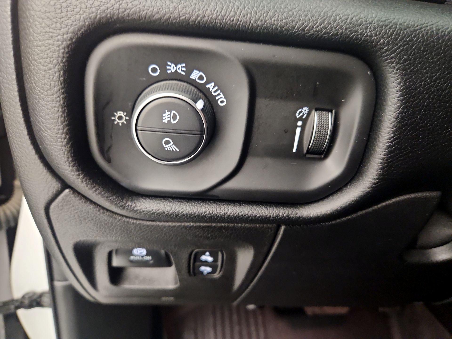 Thumbnail: 2022 RAM 1500 - 13
