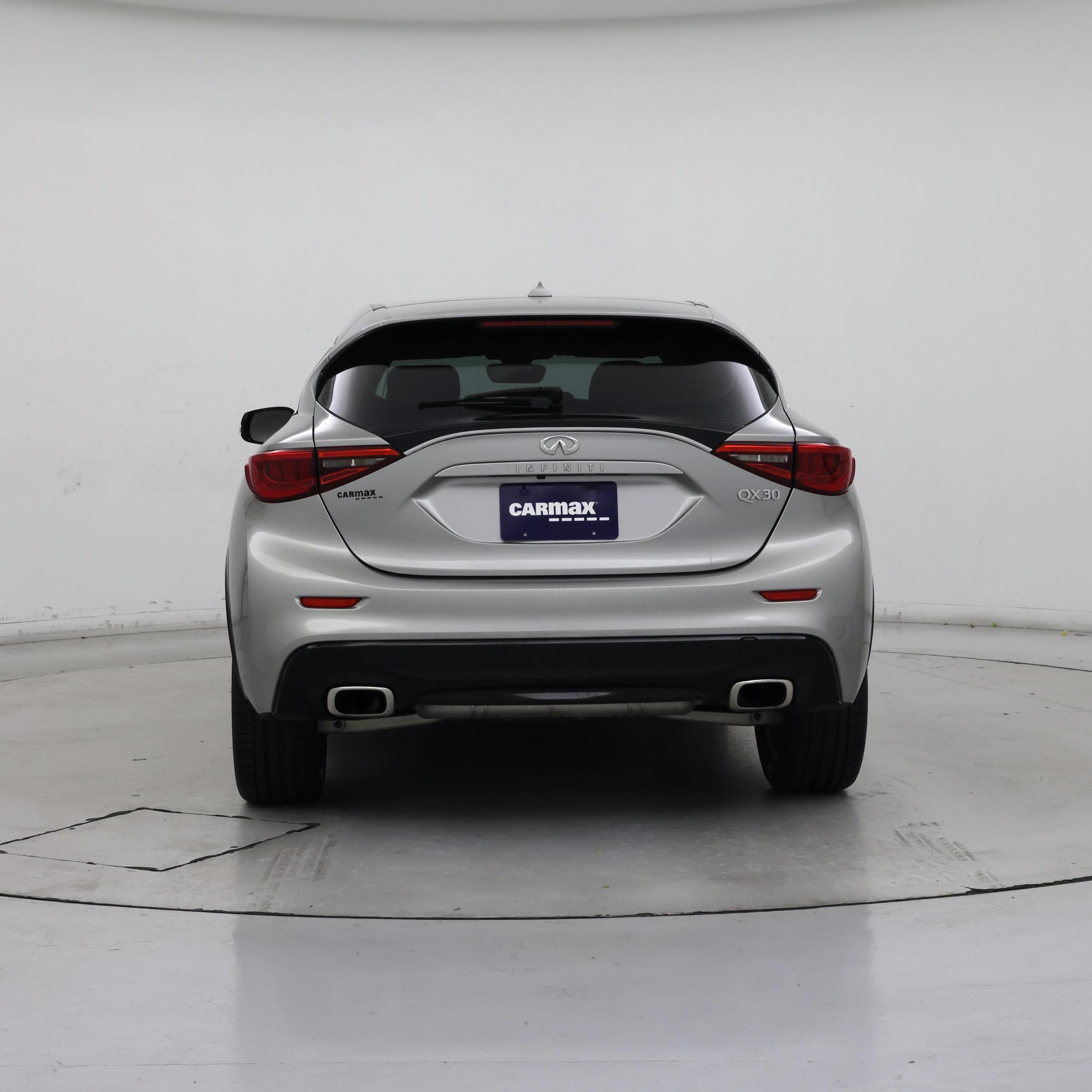 Thumbnail: 2018 INFINITI QX30 - 6