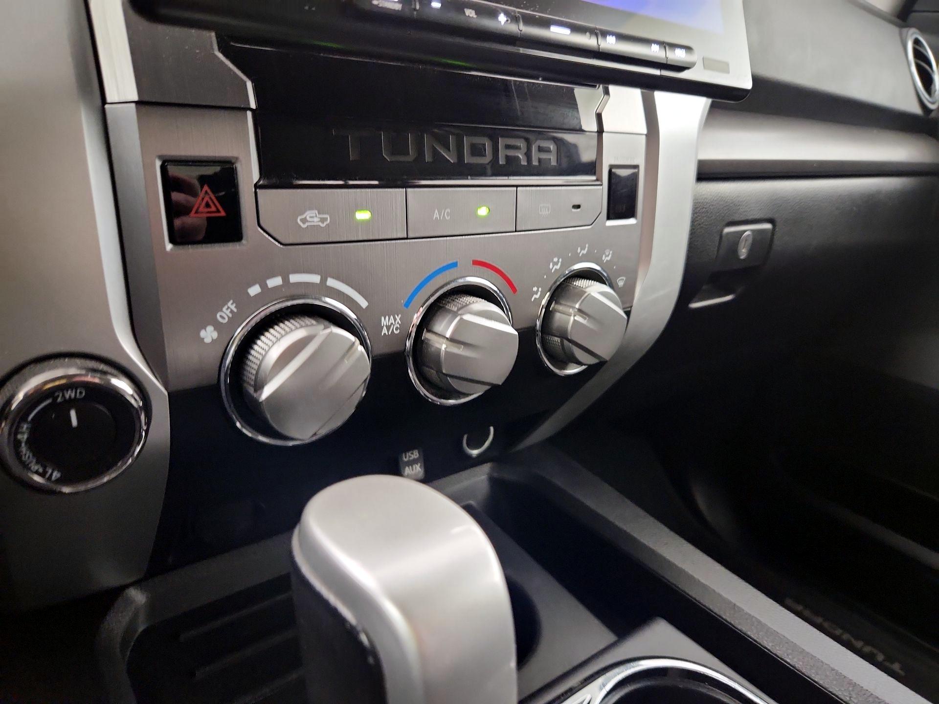 Thumbnail: 2014 Toyota Tundra - 16