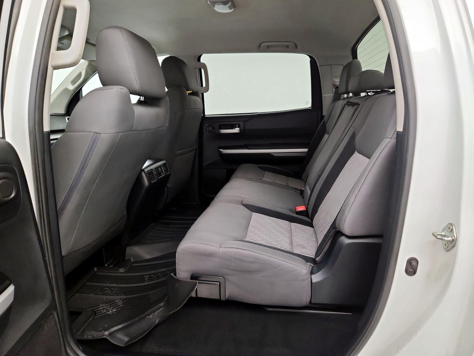 Thumbnail: 2014 Toyota Tundra - 19