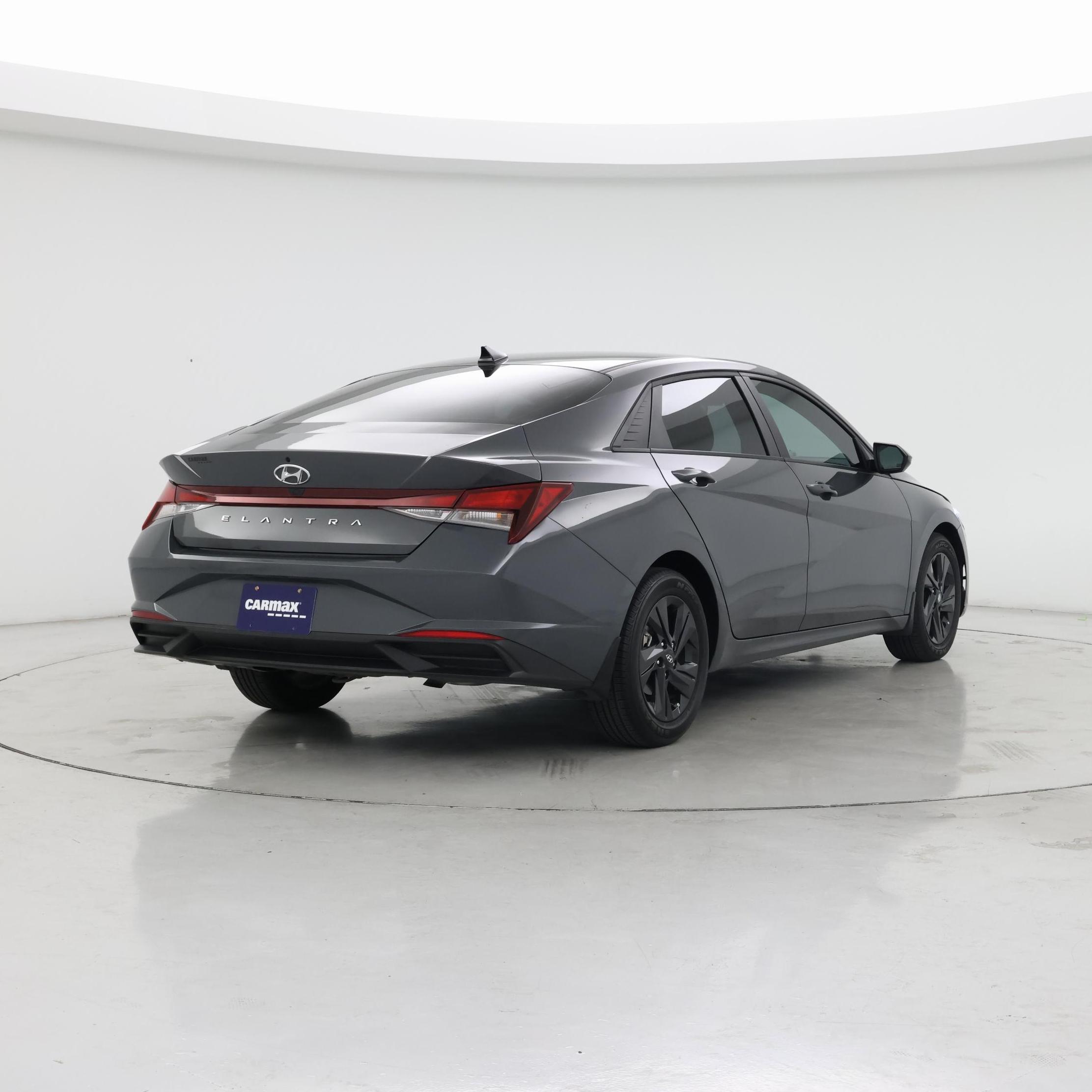 Thumbnail: 2023 Hyundai Elantra - 8