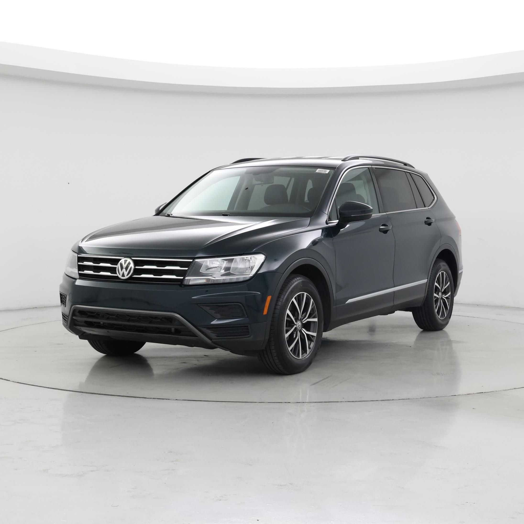 Thumbnail: 2018 Volkswagen Tiguan - 4