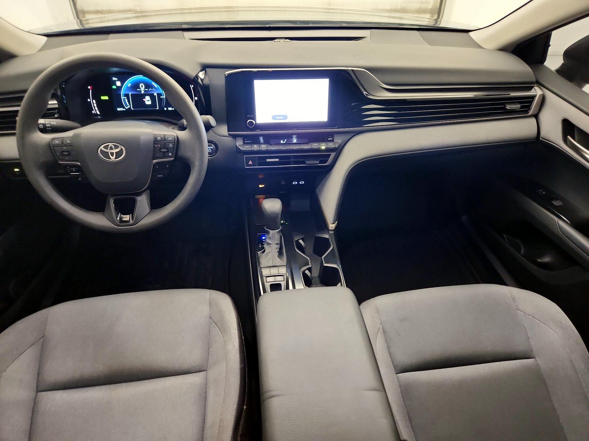 Thumbnail: 2025 Toyota Camry - 9