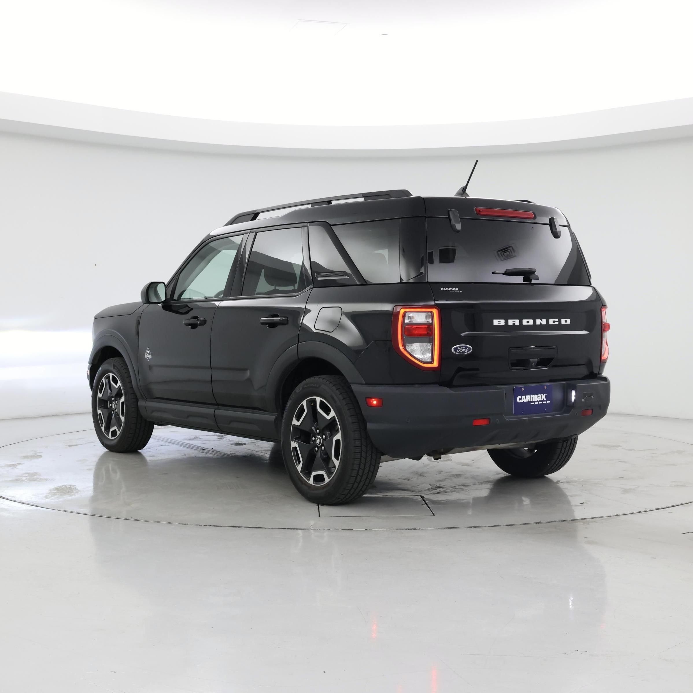 Thumbnail: 2021 Ford Bronco Sport - 2