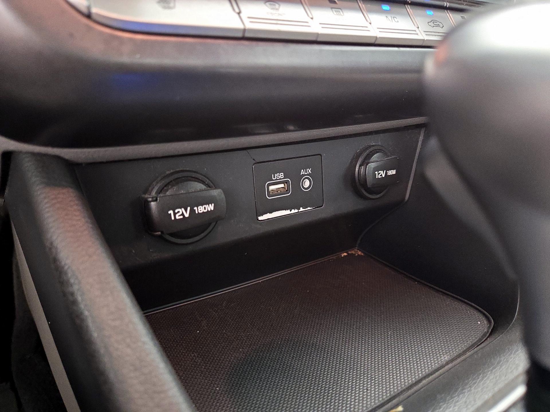 Thumbnail: 2018 Hyundai Sonata - 18
