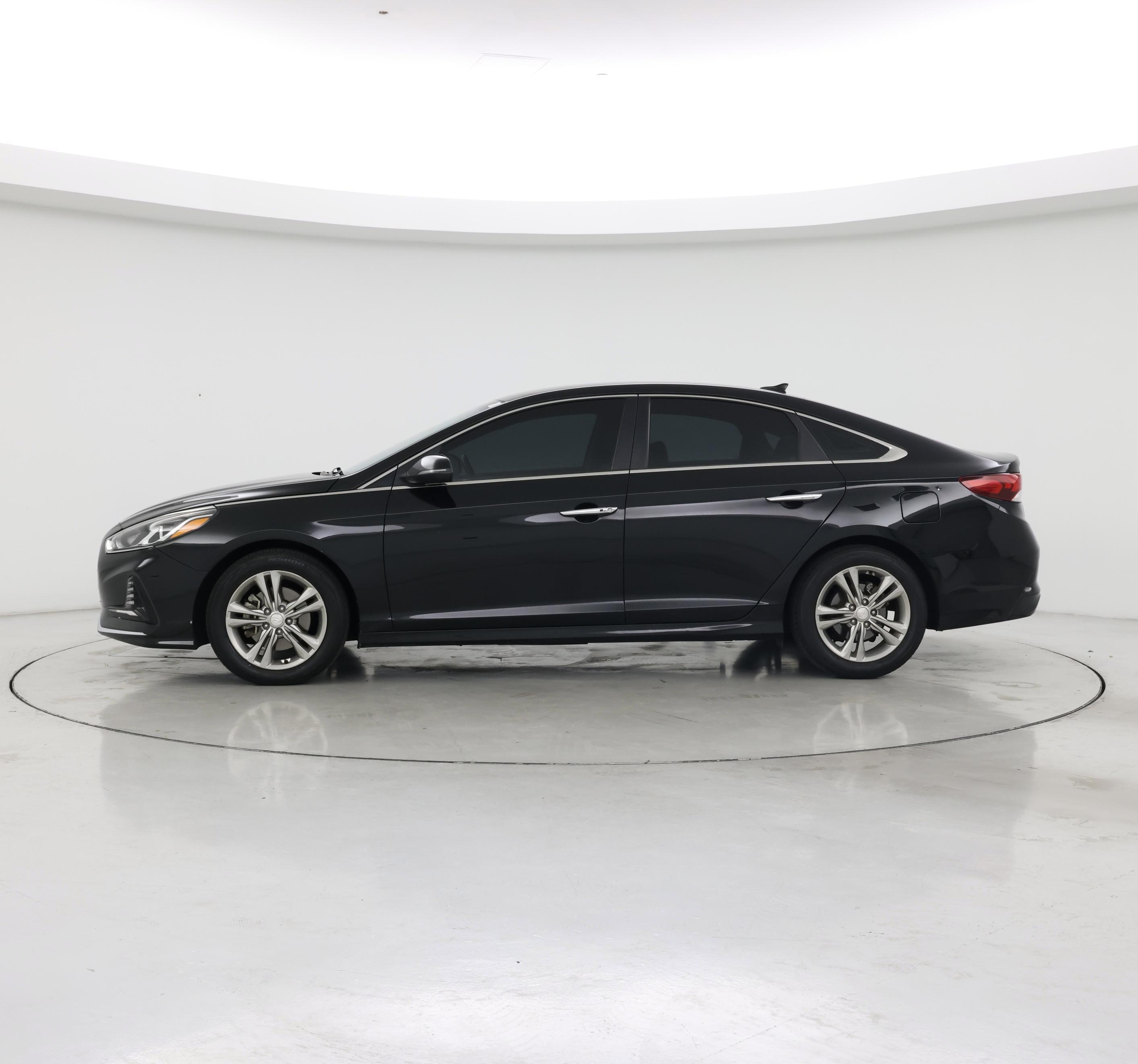 Thumbnail: 2018 Hyundai Sonata - 3
