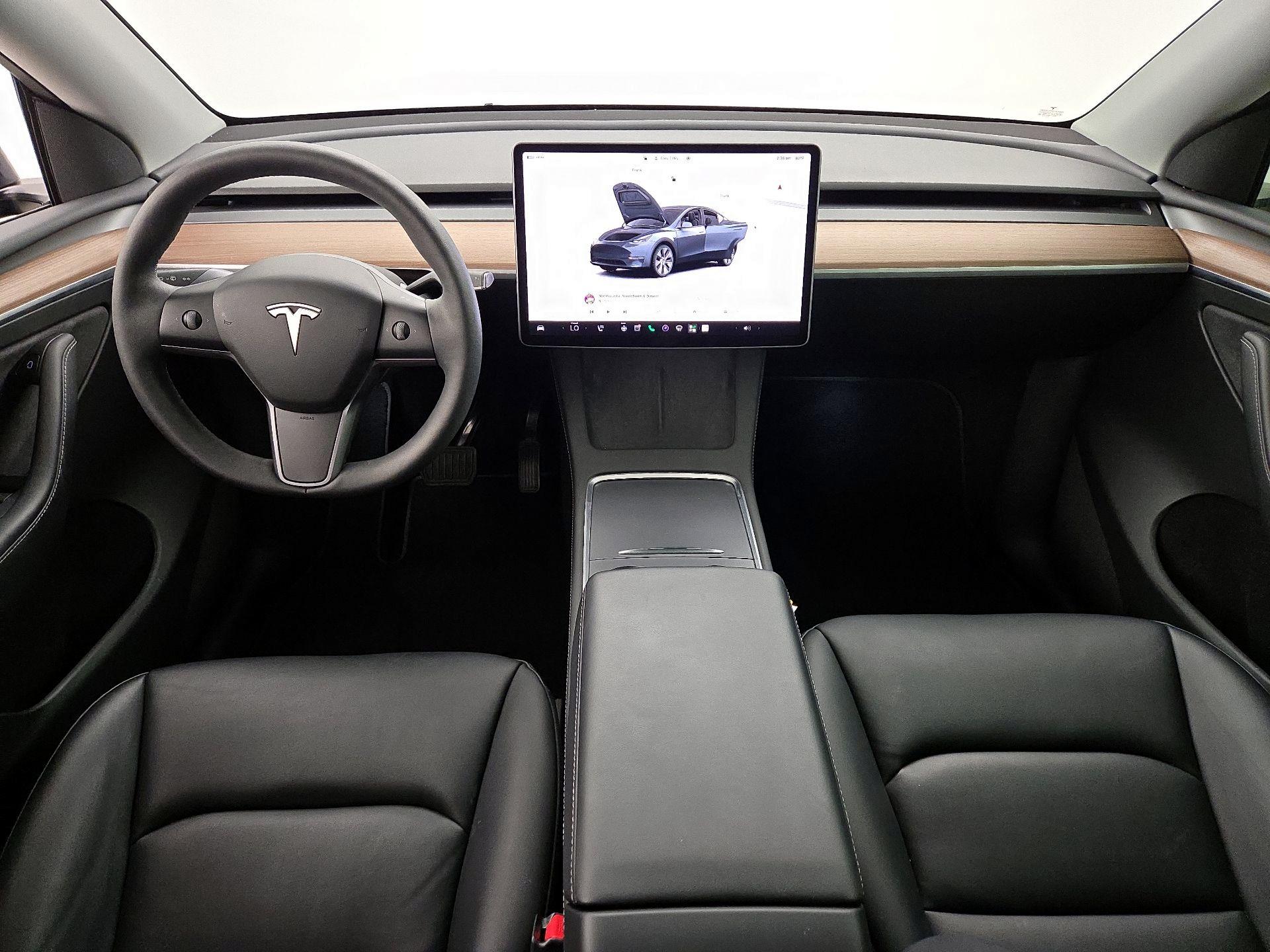 Thumbnail: 2023 Tesla Model Y - 9