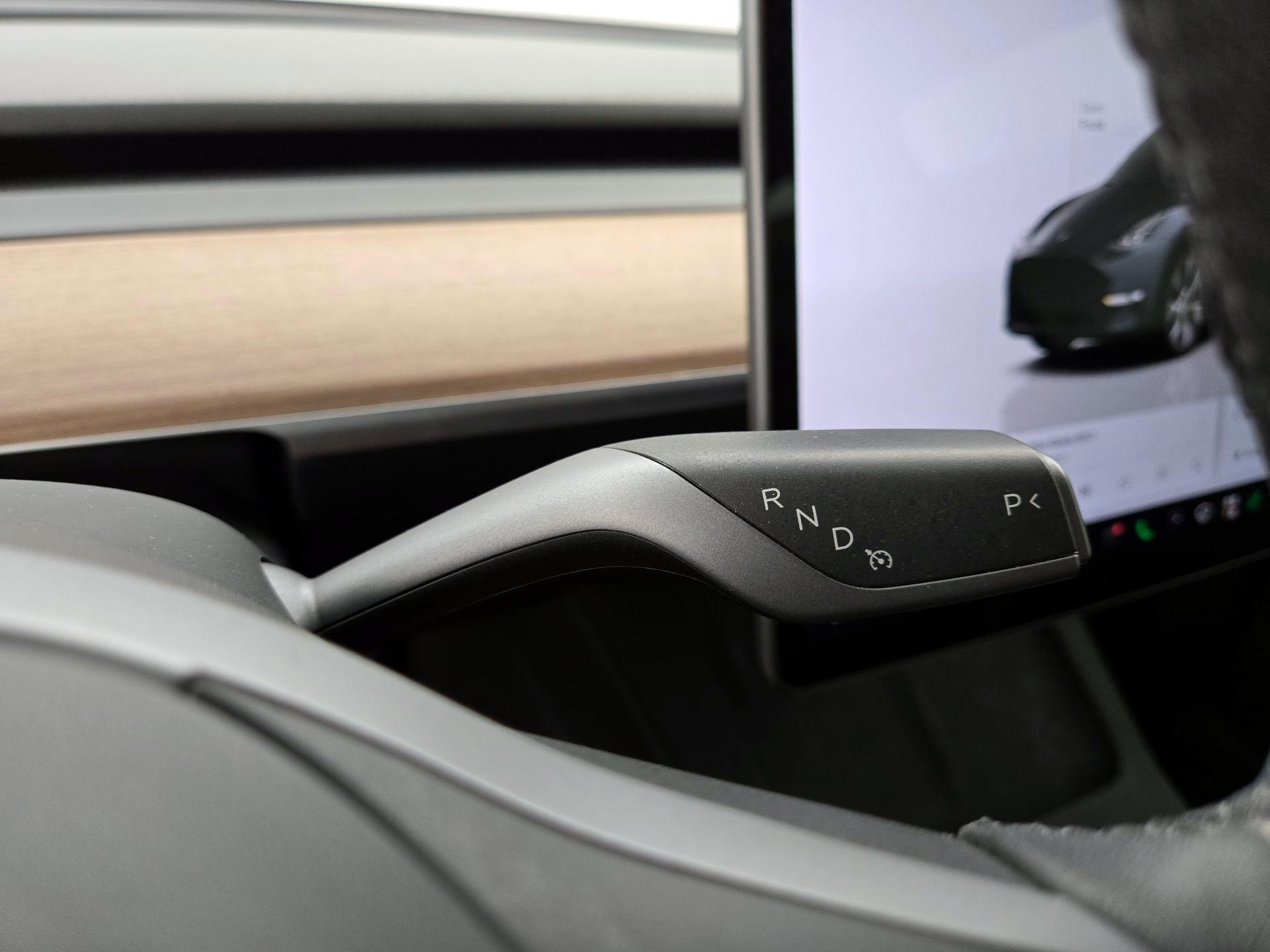 Thumbnail: 2023 Tesla Model Y - 17